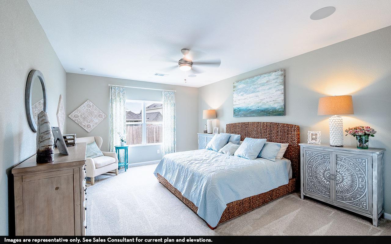 300 Yosemite Dr, Kyle, TX 78640