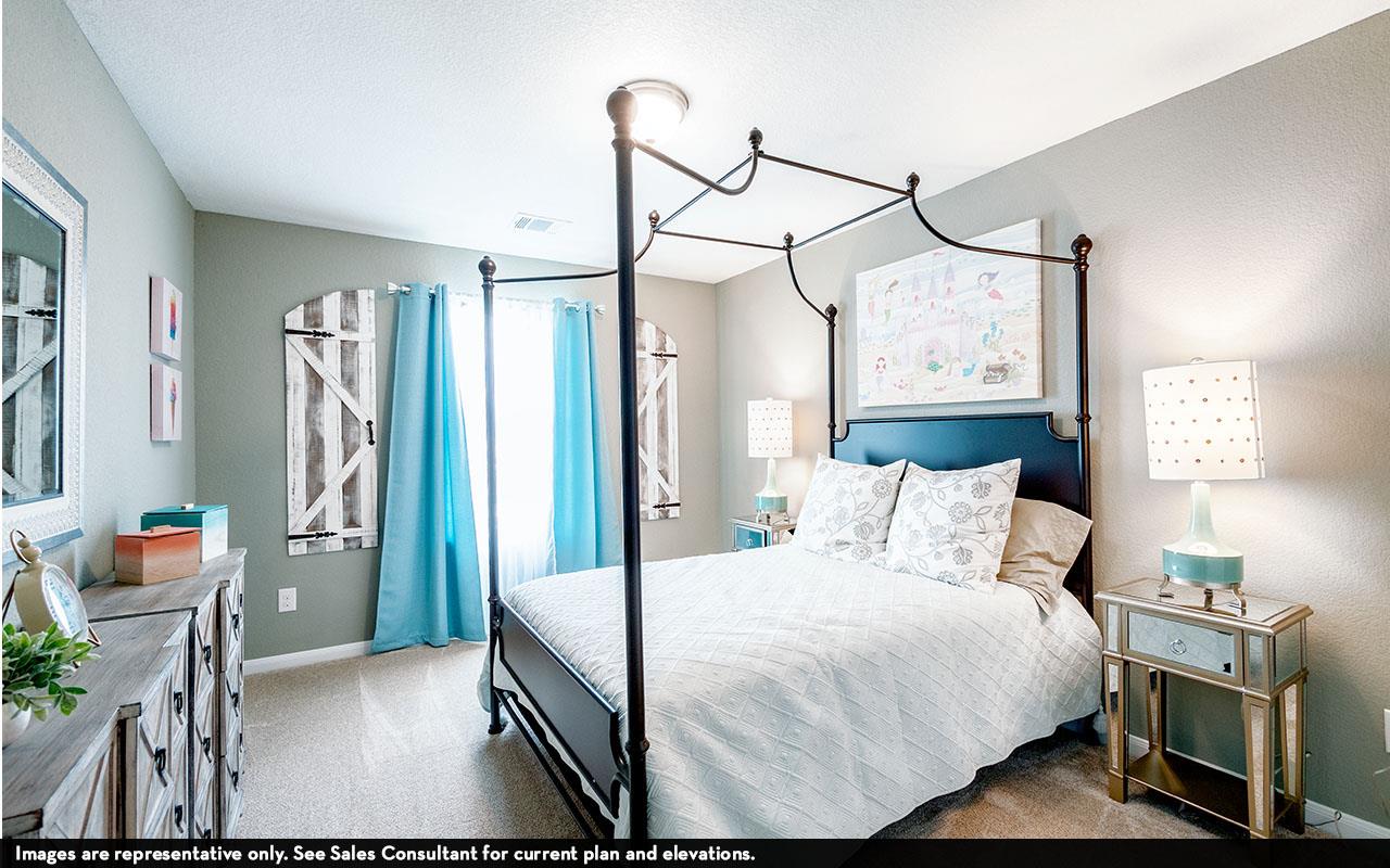 300 Yosemite Dr, Kyle, TX 78640