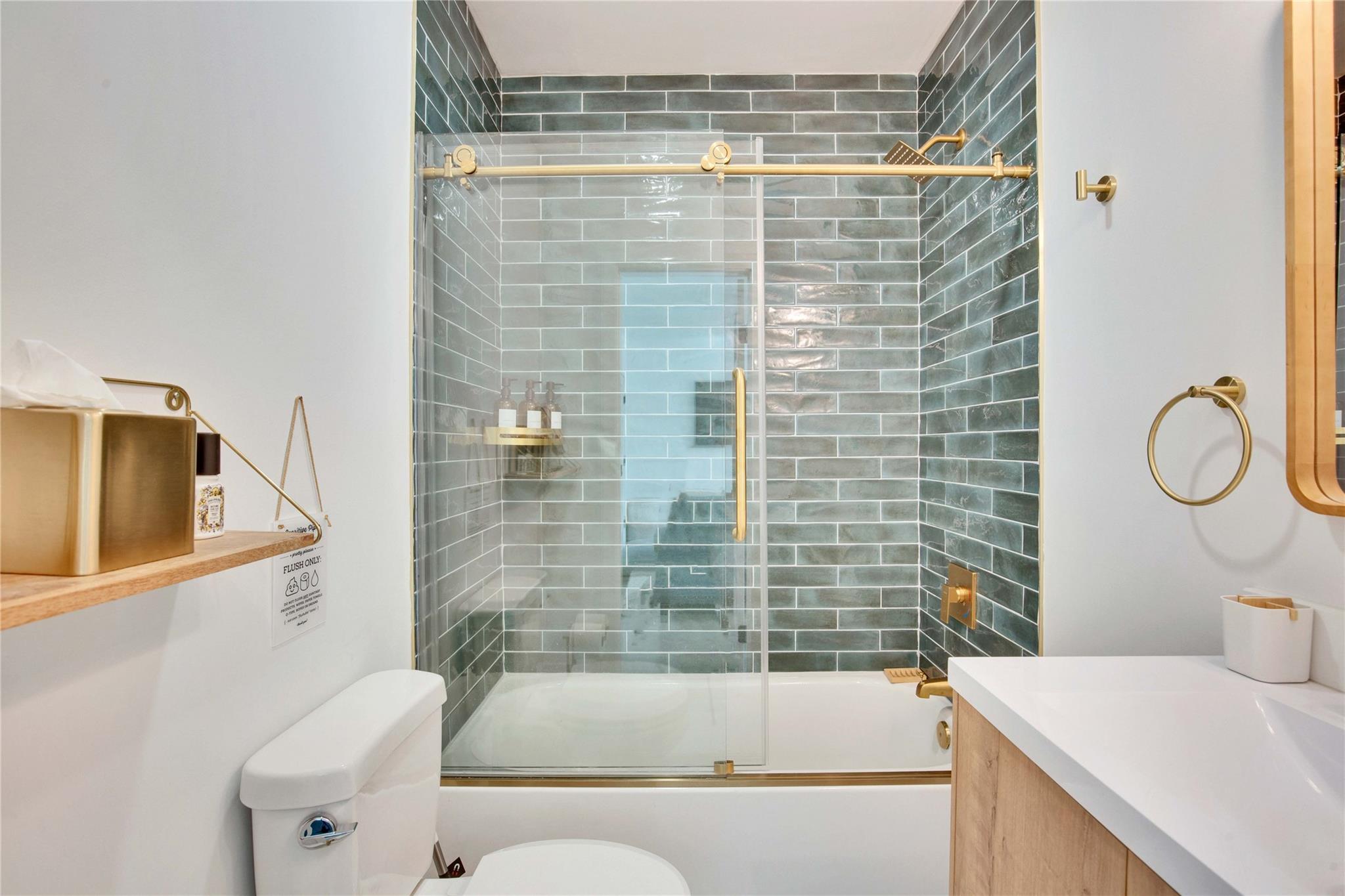 221 Hilltop Dr, Dripping Springs, TX 78620