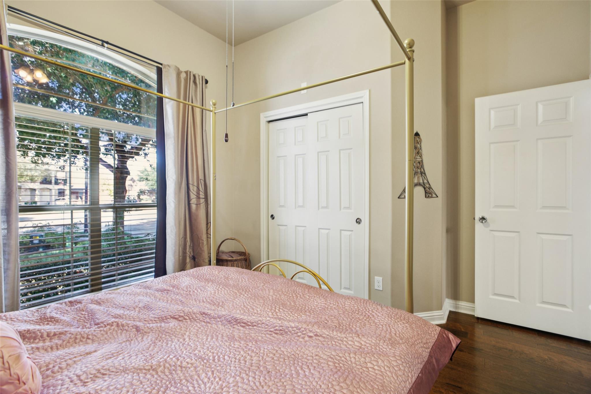 2803 Angelina Dr, Round Rock, TX 78665