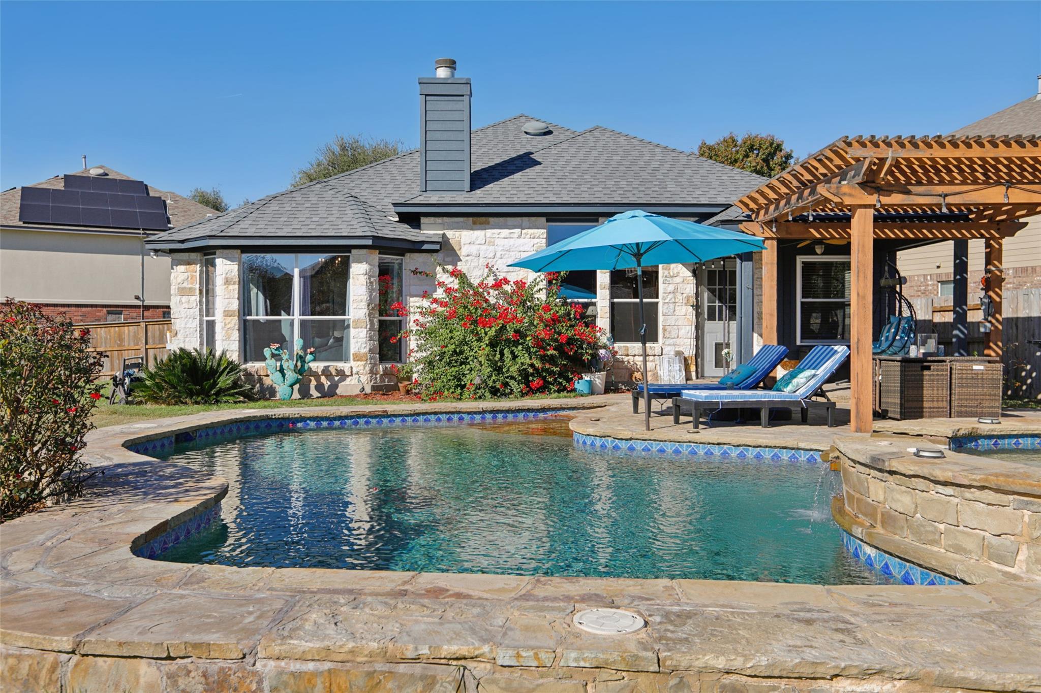 2803 Angelina Dr, Round Rock, TX 78665