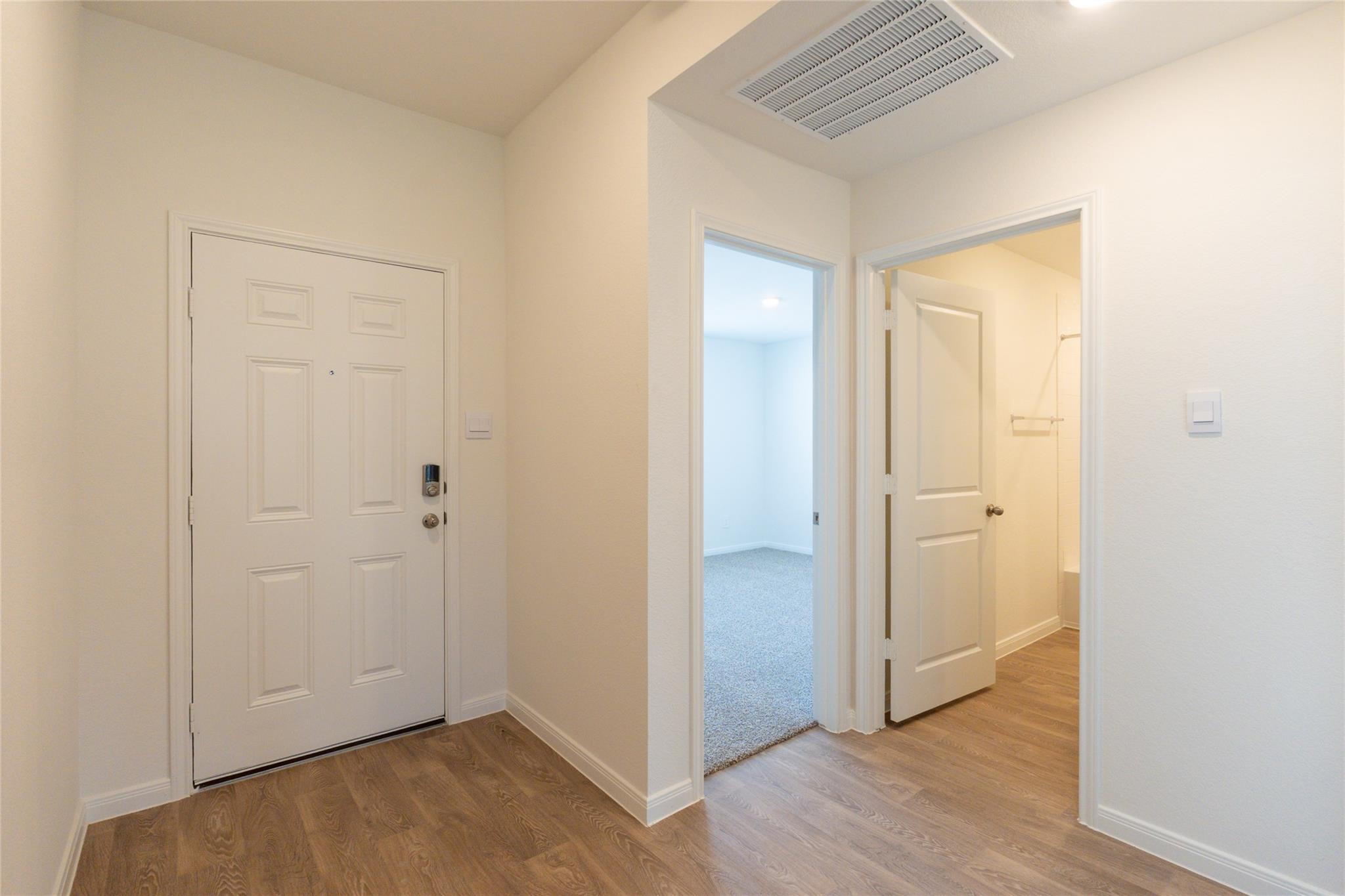 224 Las Lomas Dr, San Marcos, TX 78666