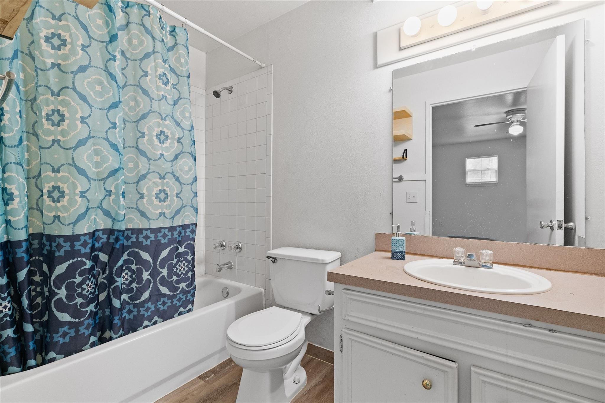 1304 Delano St # B, Austin, TX 78721