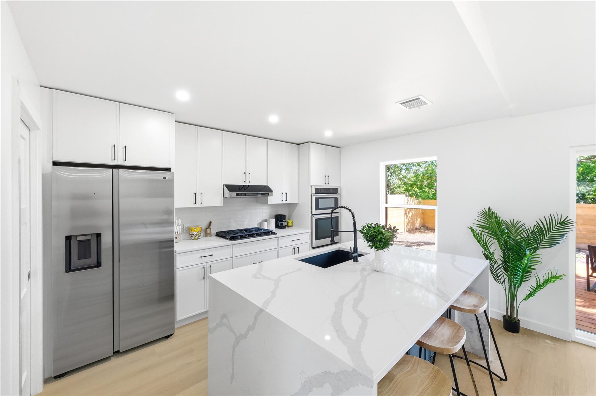 8411 Rockwood Ln, Austin, TX 78757