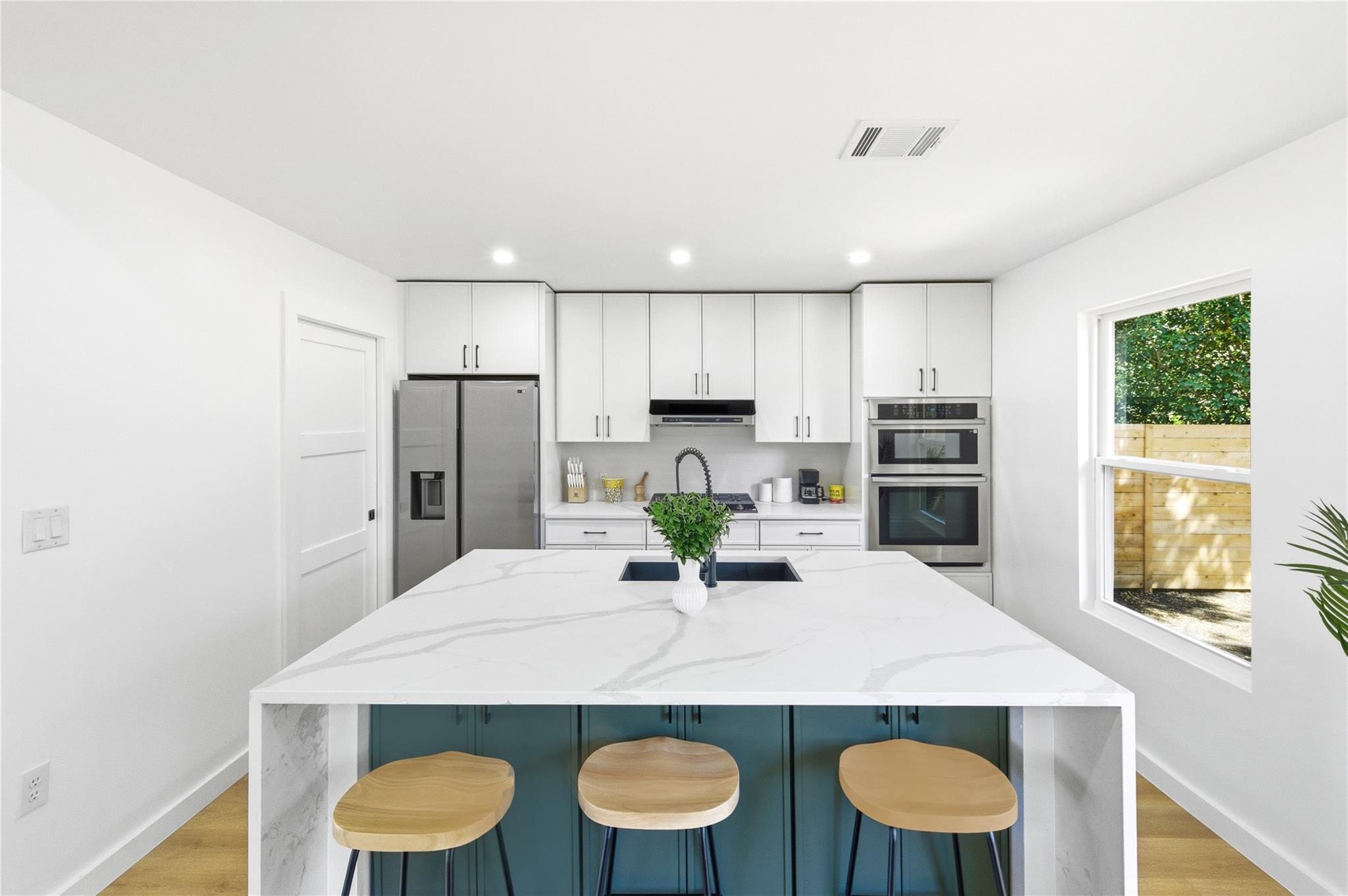 8411 Rockwood Ln, Austin, TX 78757