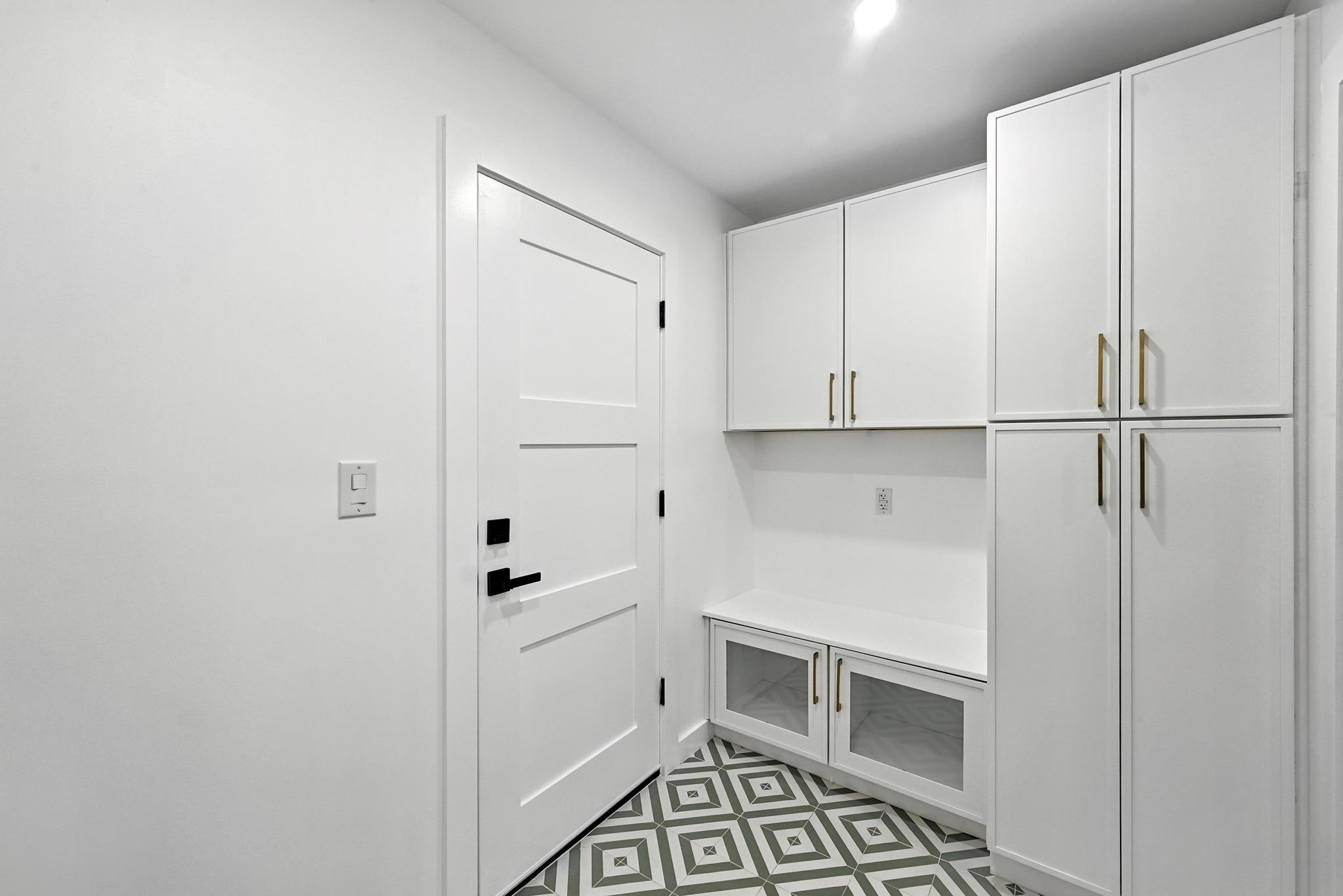 8411 Rockwood Ln, Austin, TX 78757