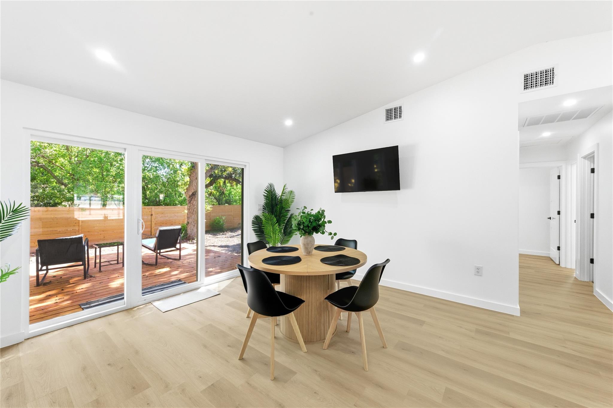 8411 Rockwood Ln, Austin, TX 78757