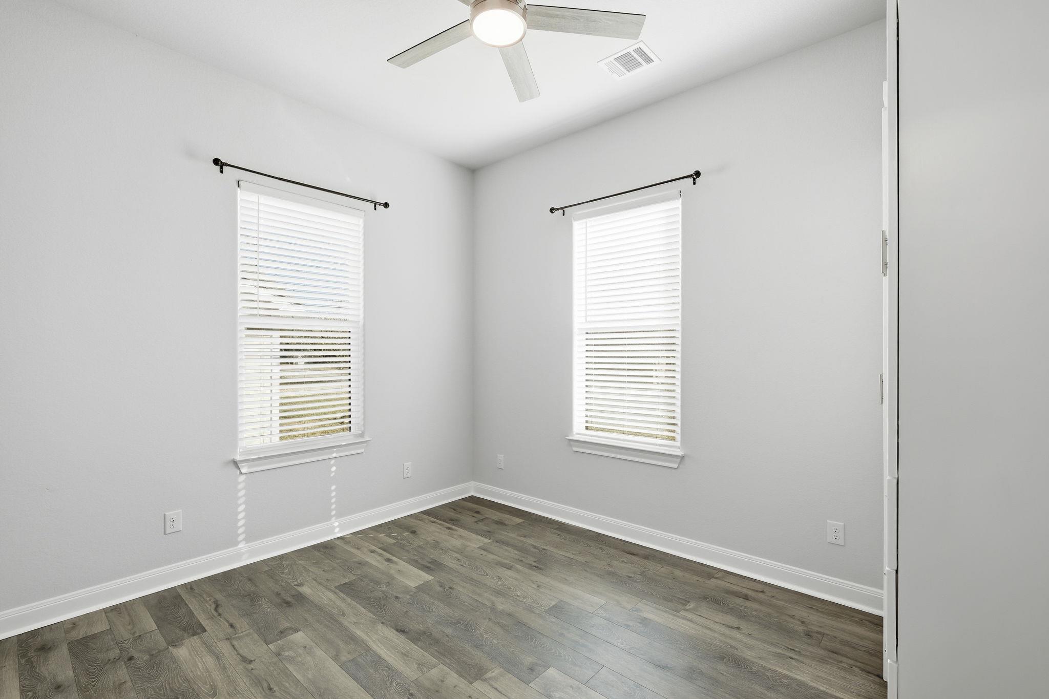 200 Waikakaaua Dr, Bastrop, TX 78602