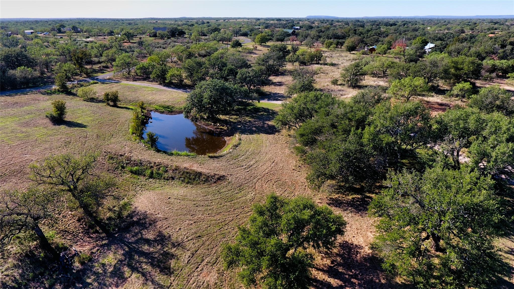 132 Offer Ln, Llano, TX 78643