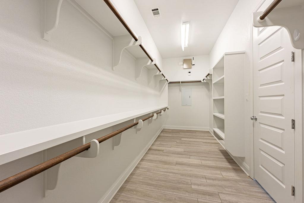 205 Barefoot Park Ln, Georgetown, TX 78628