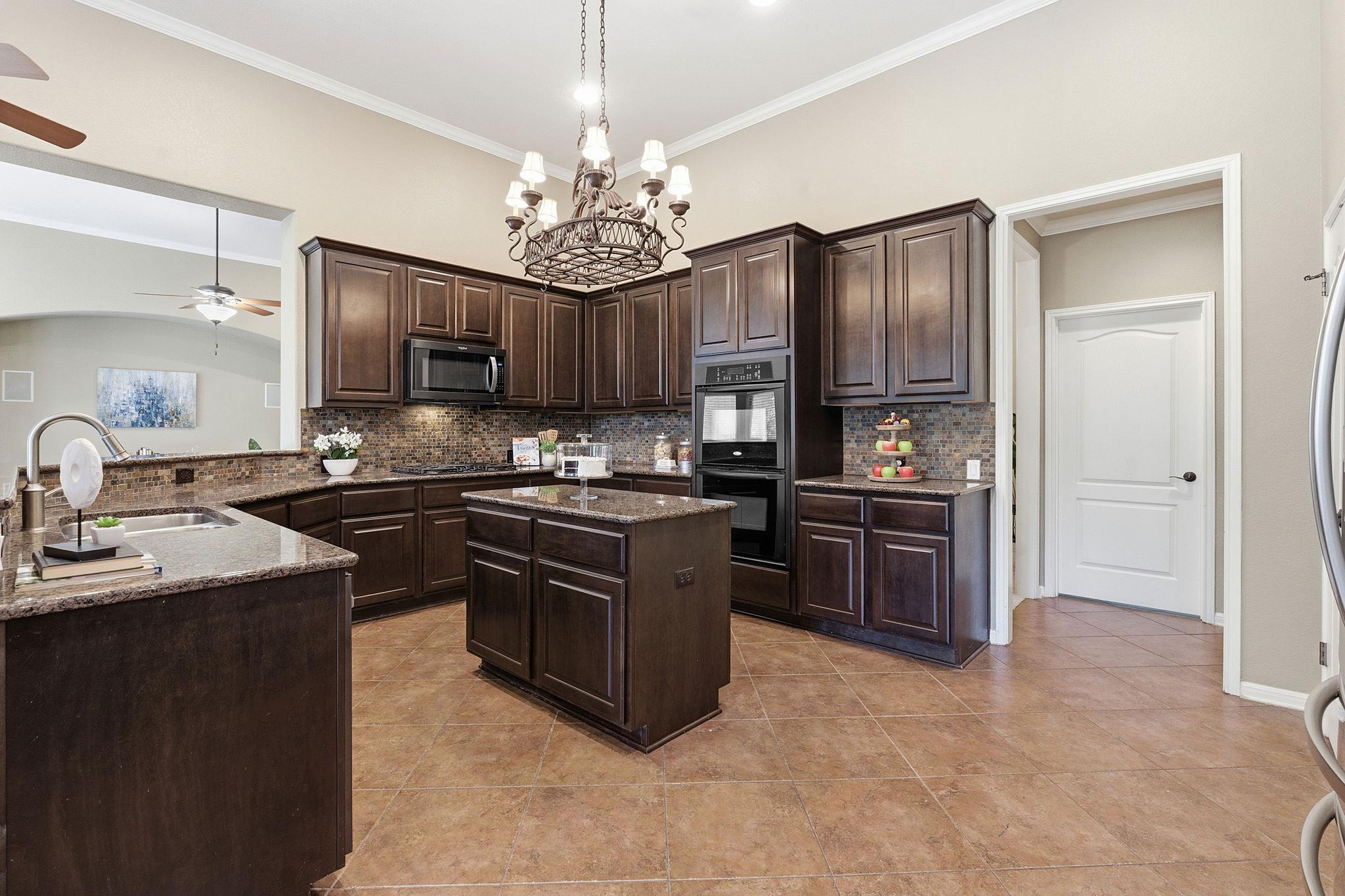 16113 Indina Hills Cv, Austin, TX 78717