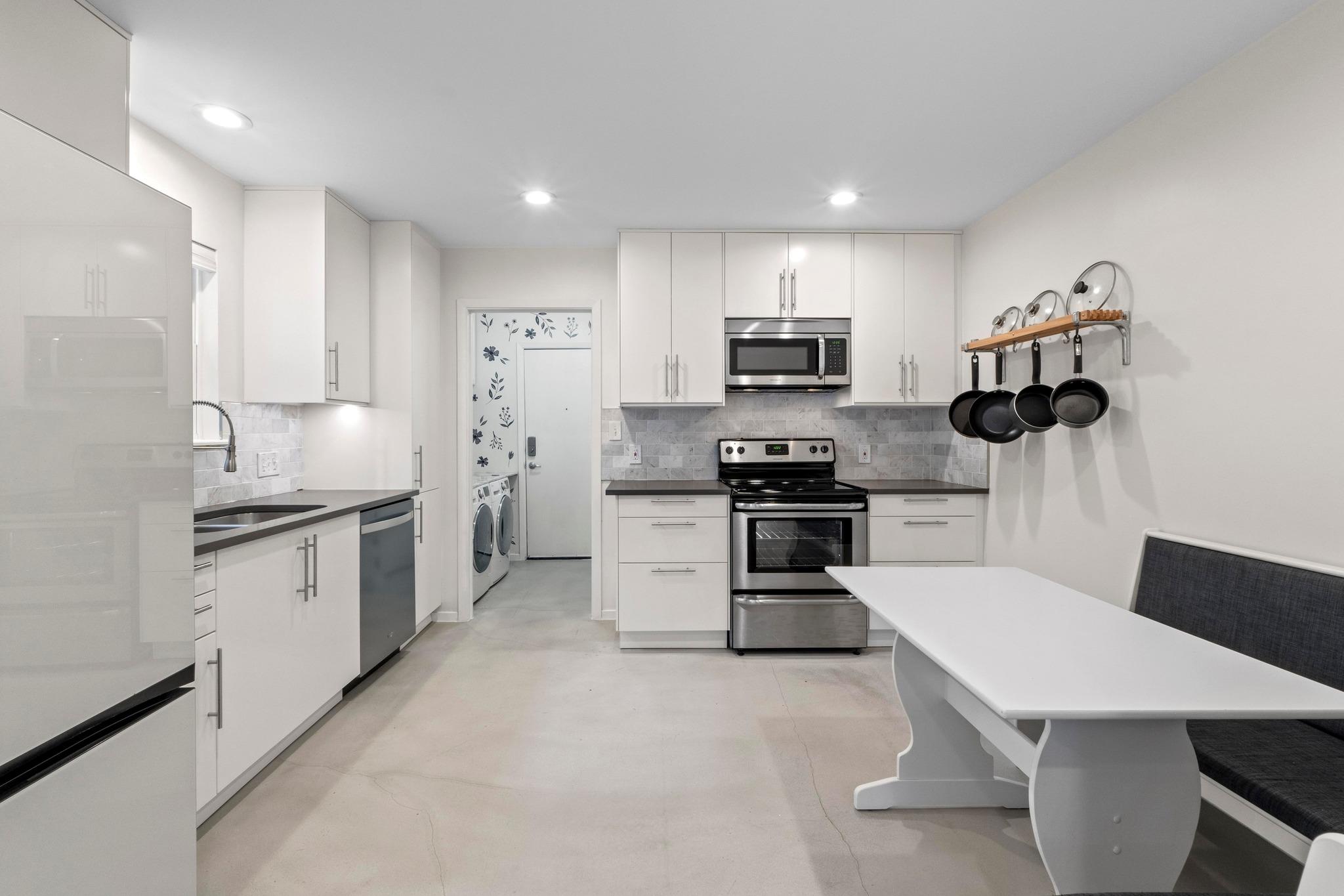 1245 Spyglass Dr # B, Austin, TX 78746