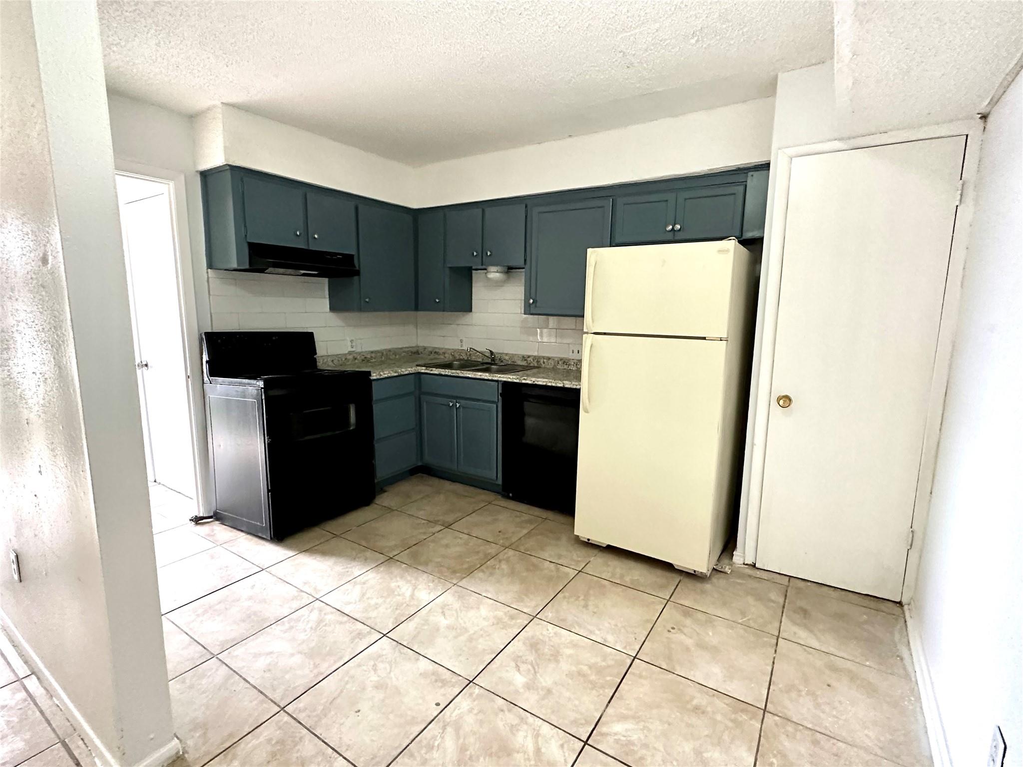 2904 Sweeney Ln # B, Austin, TX 78723