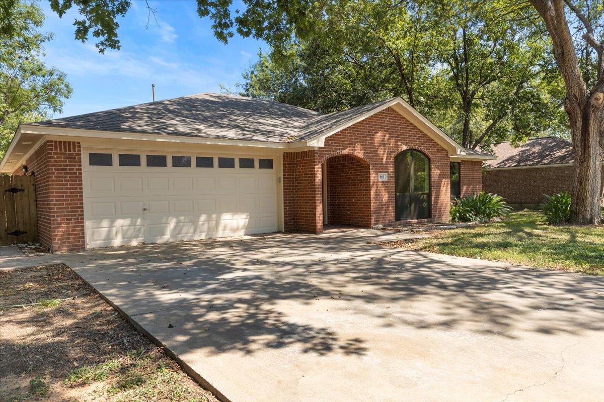 Smithville, TX 78957