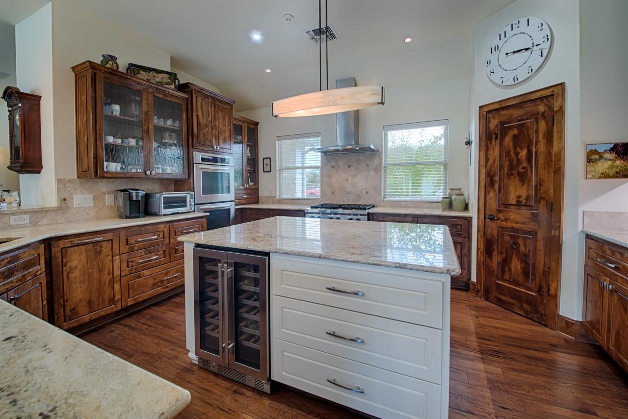 1600 Legends Pkwy, Kingsland, TX 78639