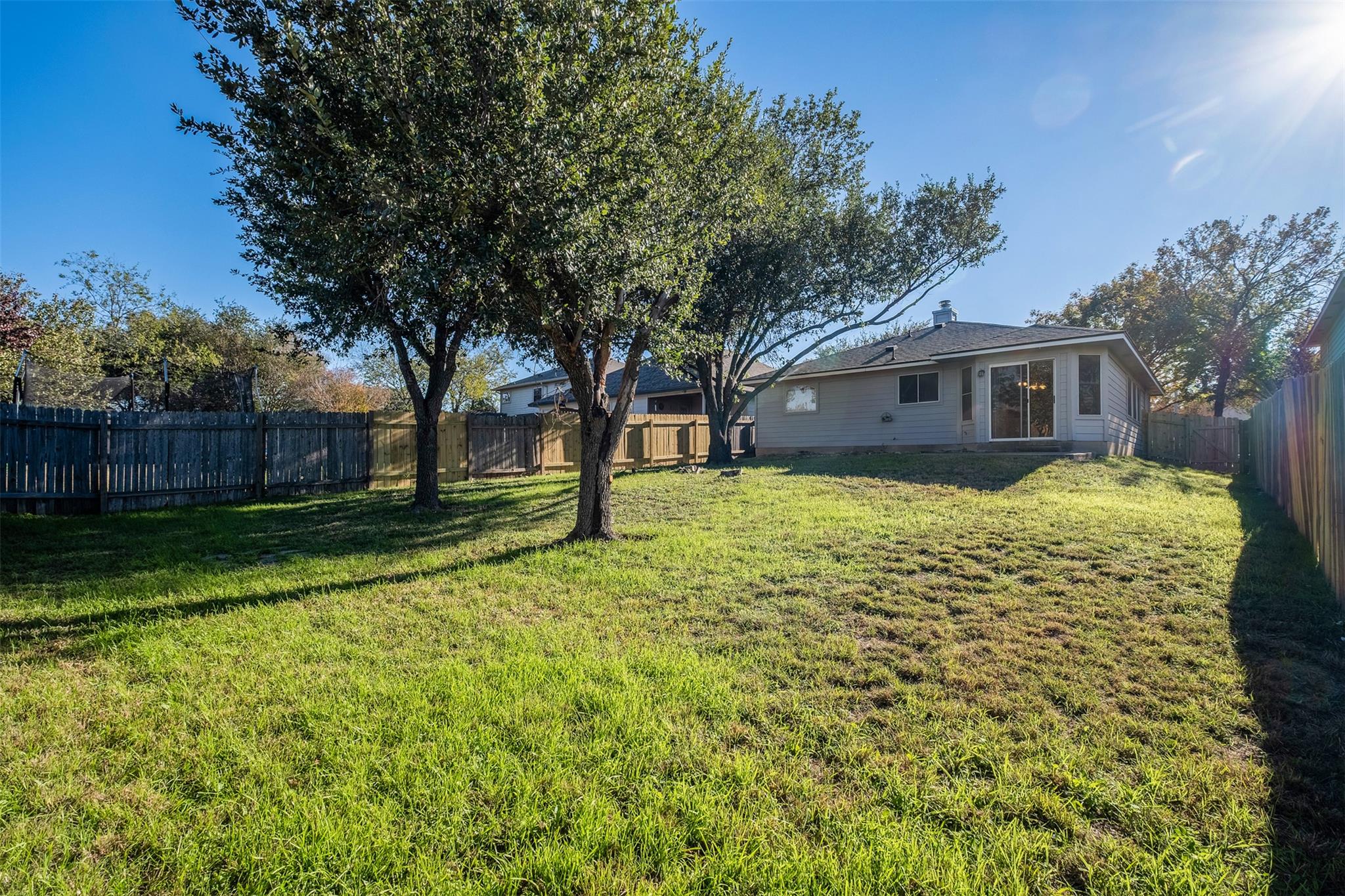 2006 Charlotte Way, Round Rock, TX 78664