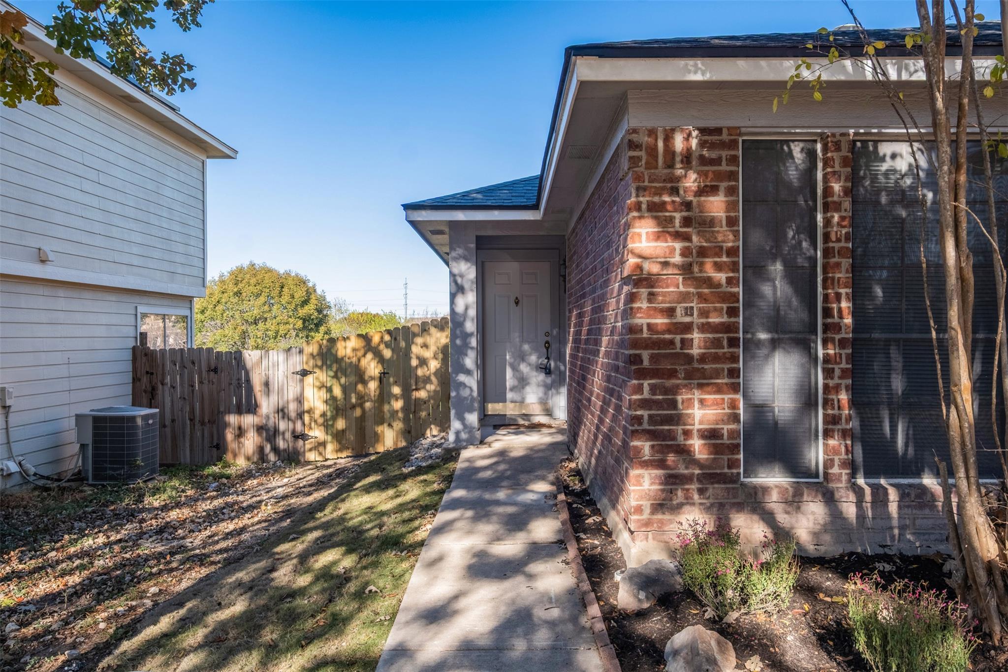 2006 Charlotte Way, Round Rock, TX 78664