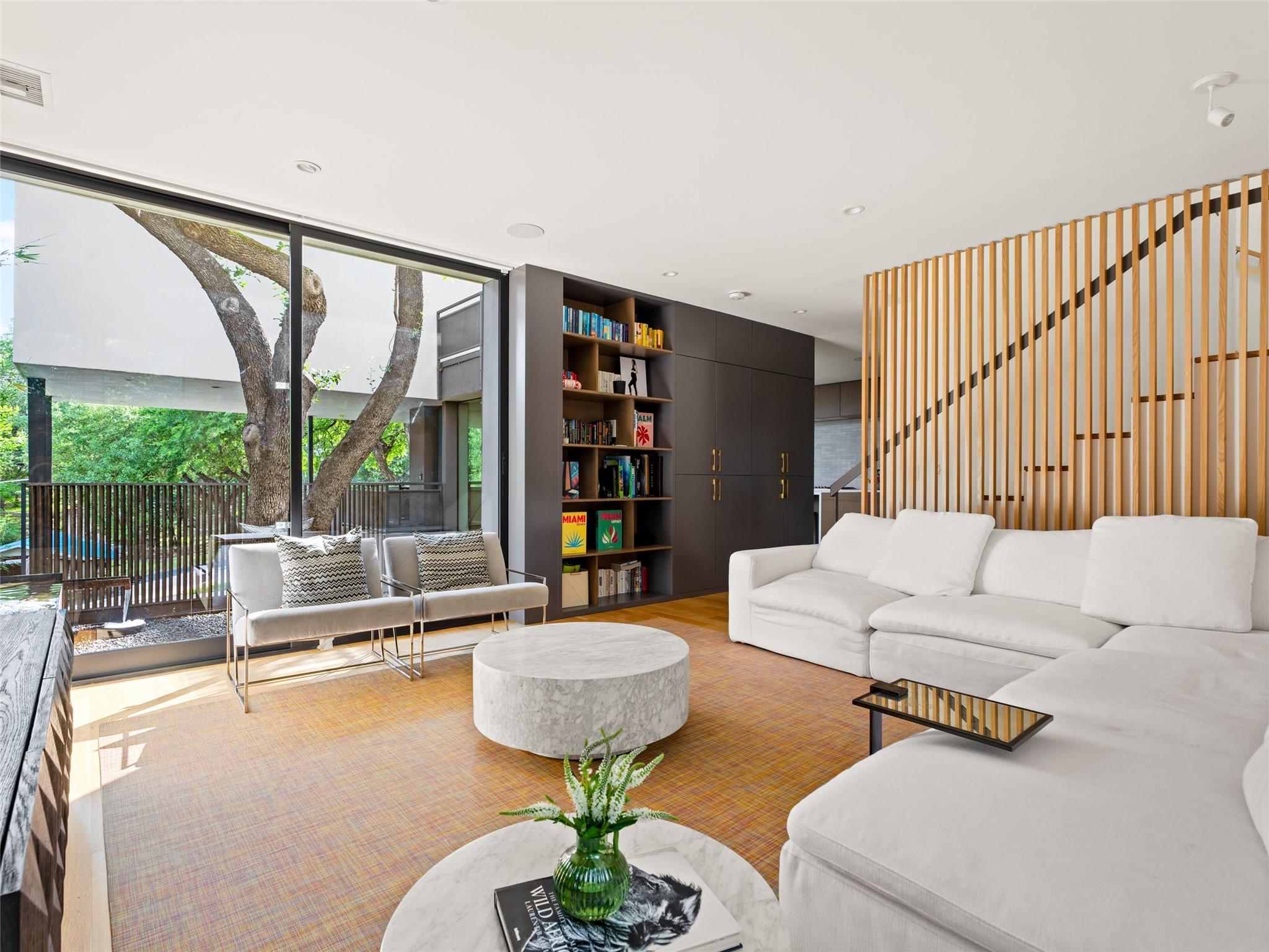 2210 Westlake Dr, Austin, TX 78746