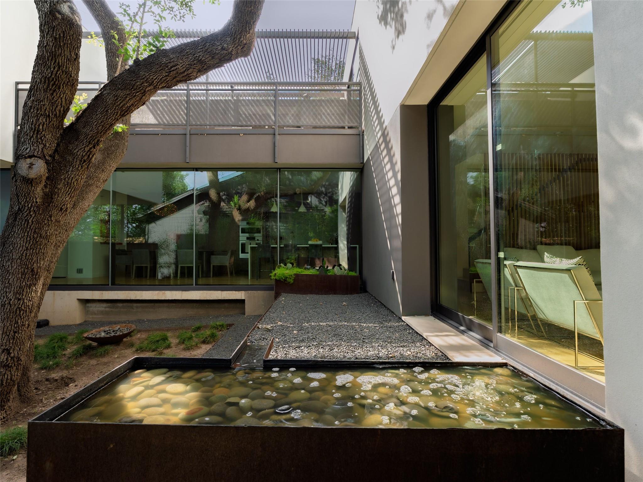 2210 Westlake Dr, Austin, TX 78746