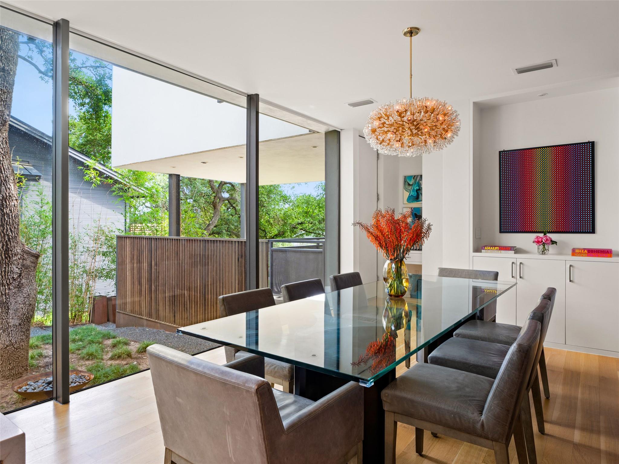 2210 Westlake Dr, Austin, TX 78746