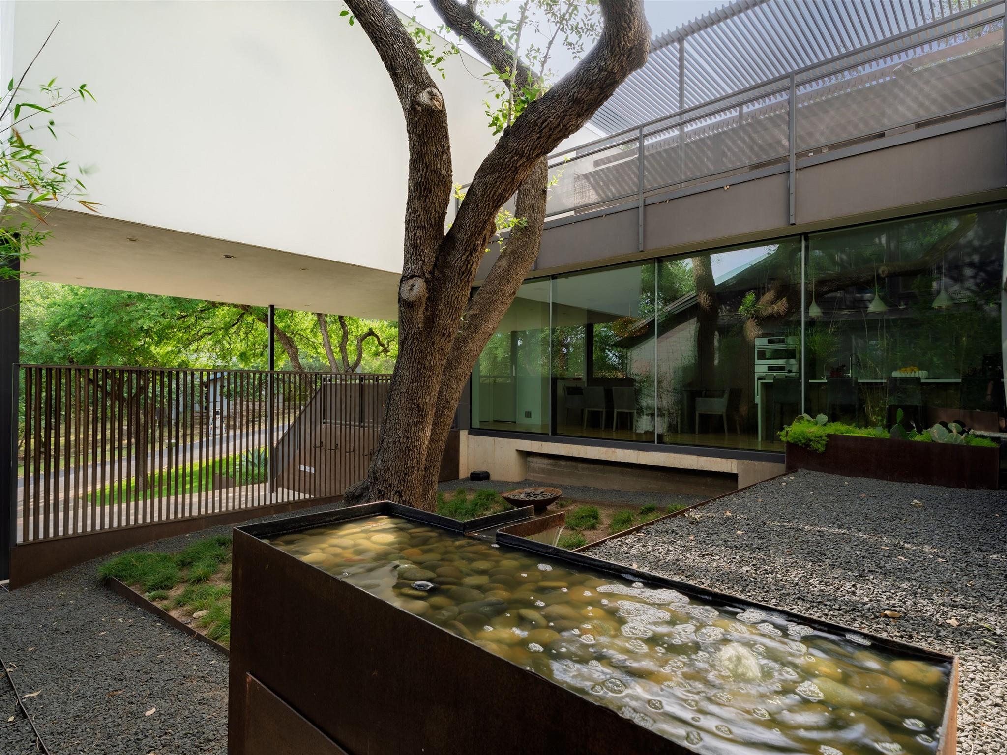 2210 Westlake Dr, Austin, TX 78746