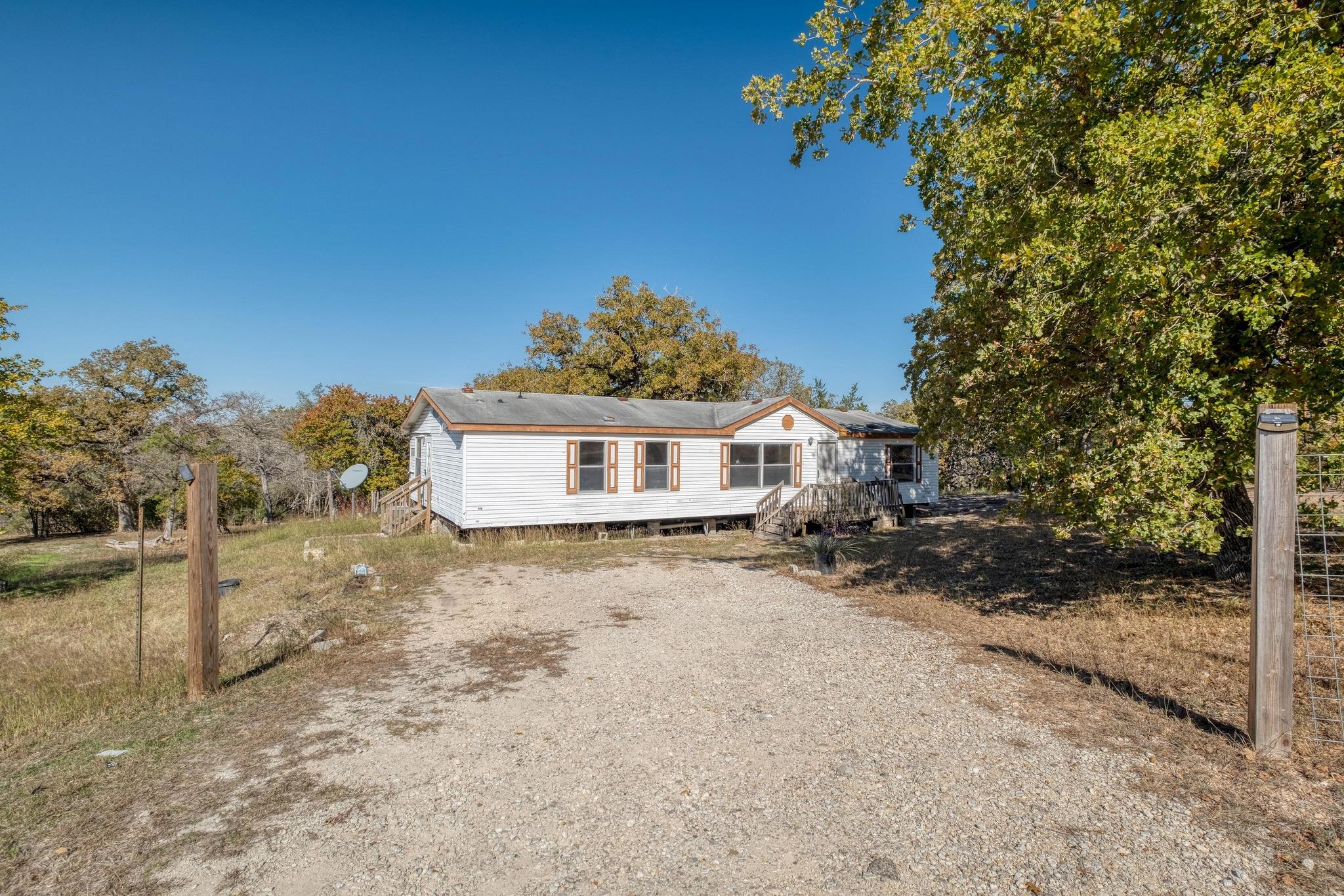 21400 Webberwood Rdg, Elgin, TX 78621