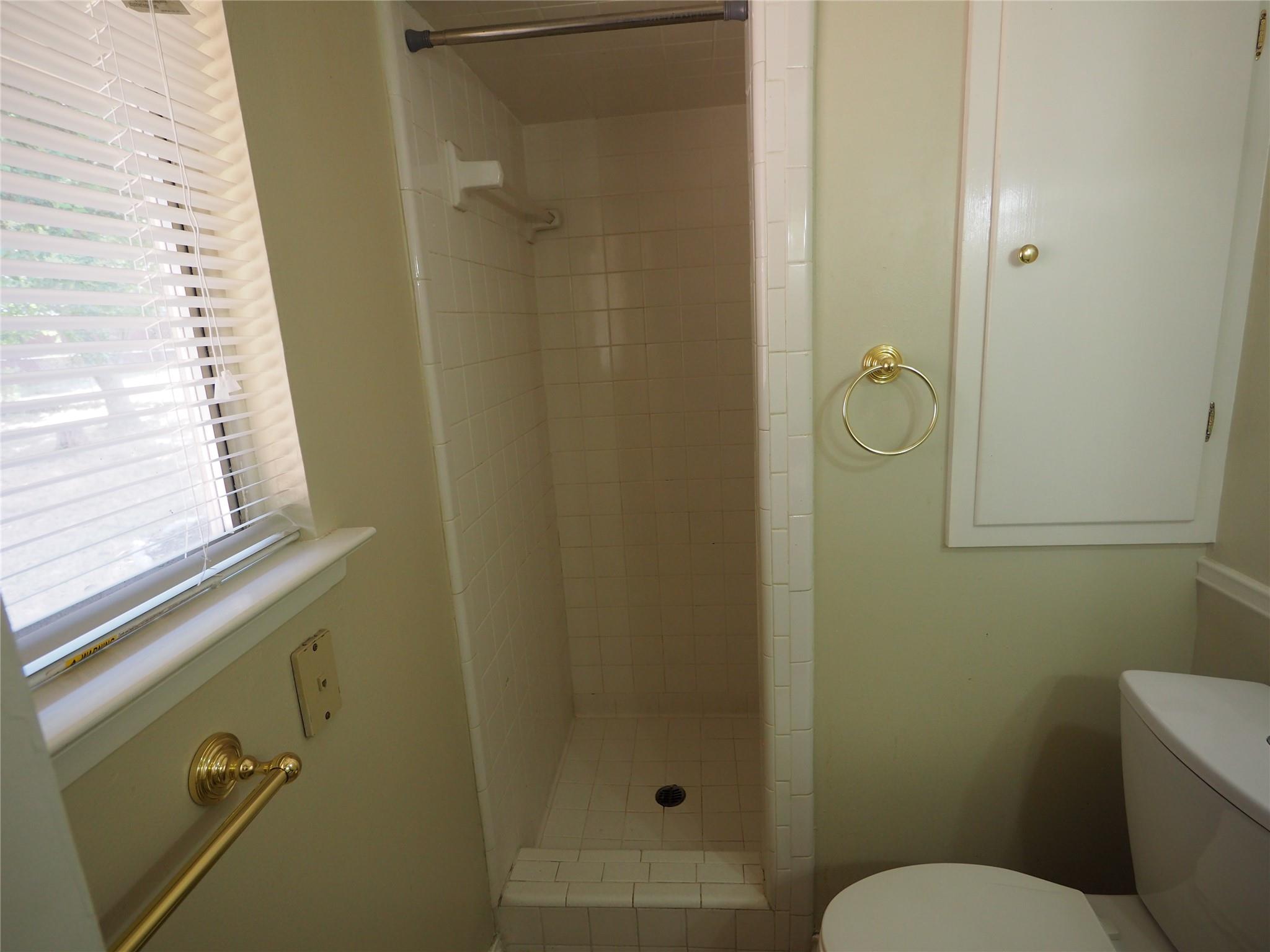 809 Maryland Dr, Austin, TX 78758