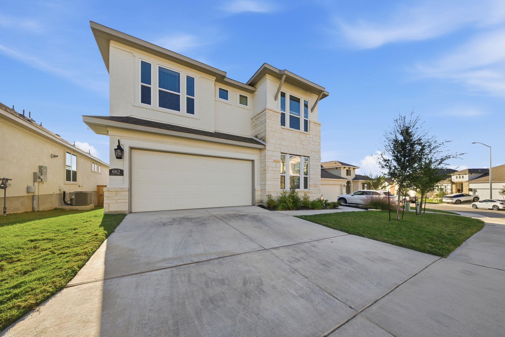 662 Hidden View St, New Braunfels, TX 78130