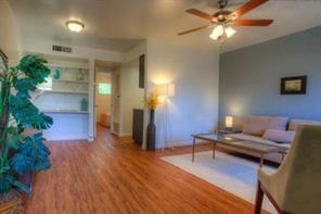1011 W 23rd St # 203, Austin, TX 78705
