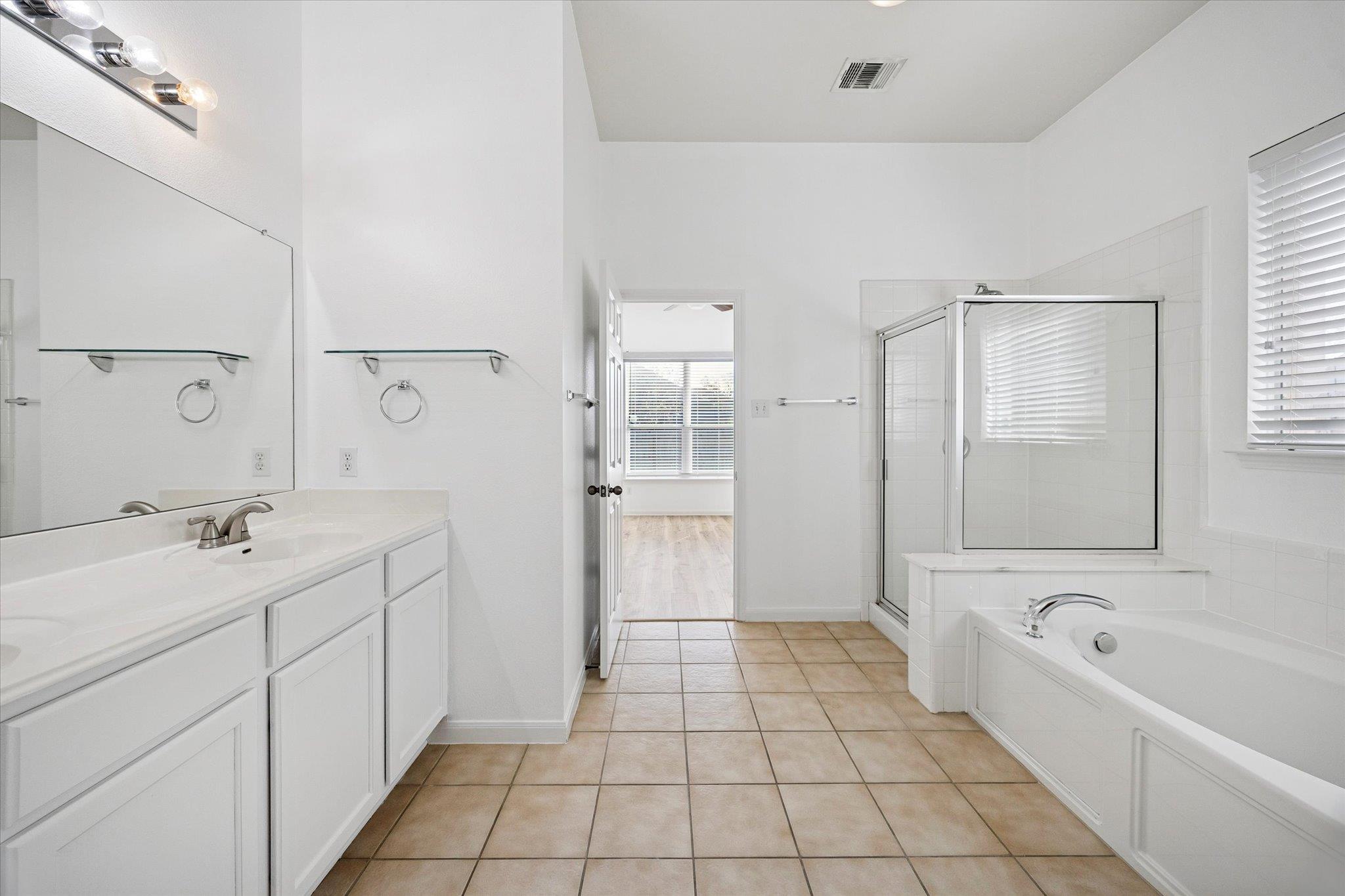 2995 N Overland St, Round Rock, TX 78681