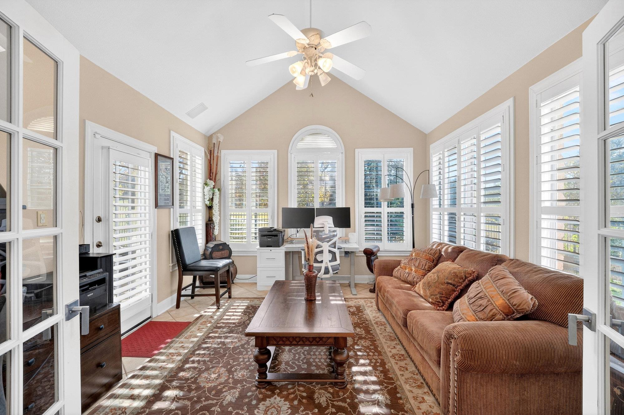 2123 Hilton Head Dr, Round Rock, TX 78664