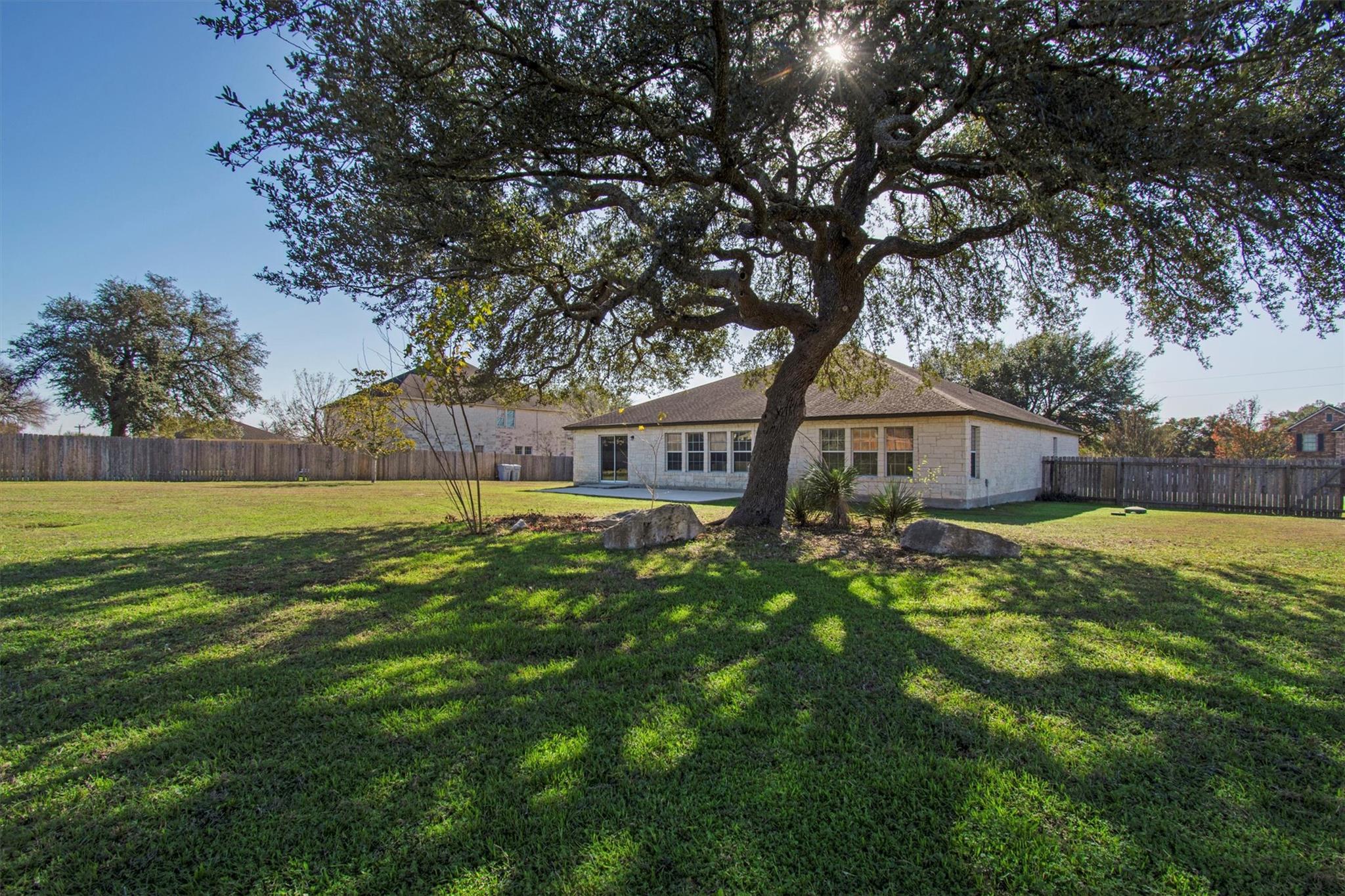 640 Bella Vista Cir, Kyle, TX 78640