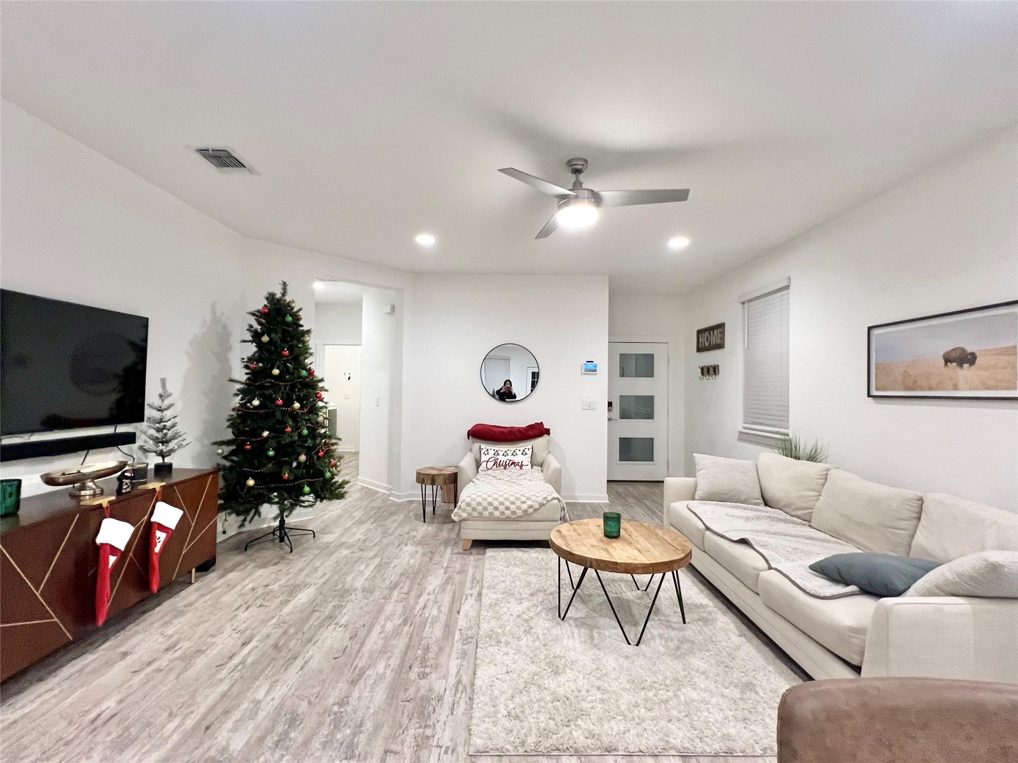 2307 Langdale Ln, Austin, TX 78754