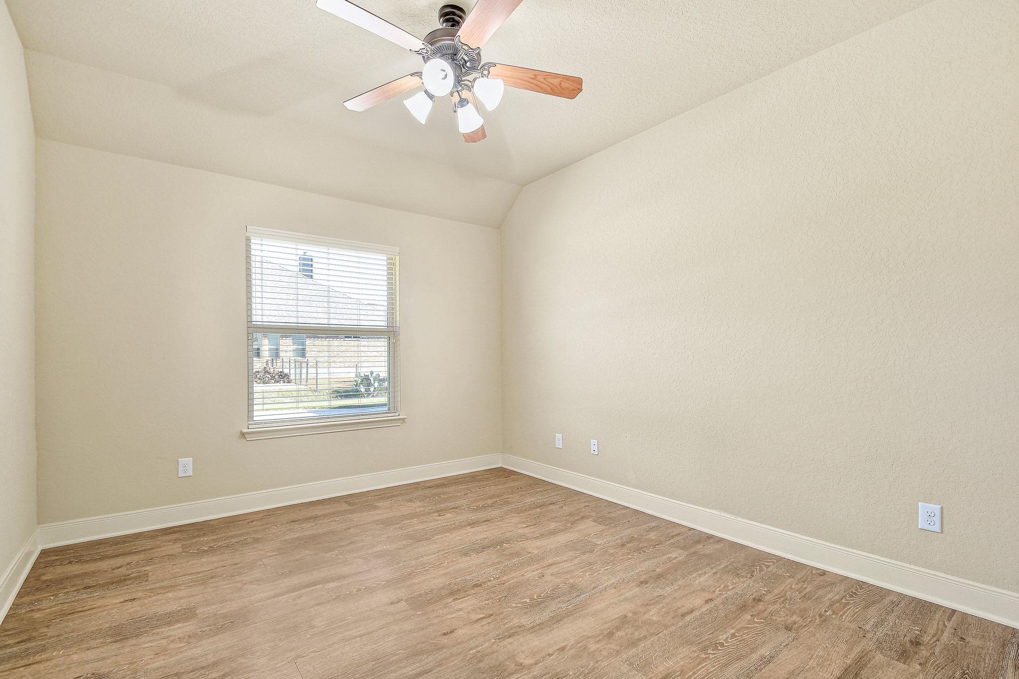 136 Gruene Hvn, New Braunfels, TX 78132