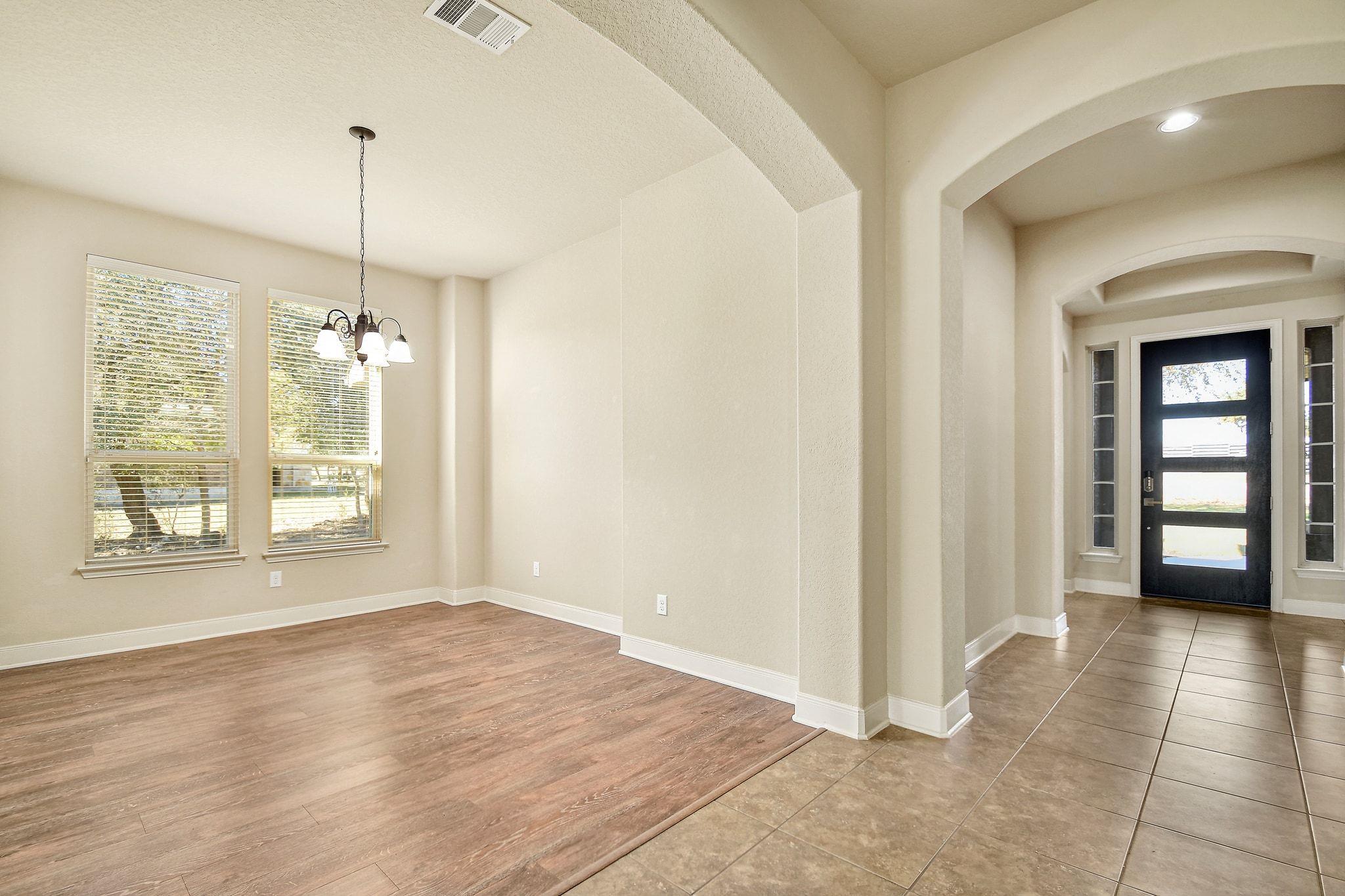 136 Gruene Hvn, New Braunfels, TX 78132