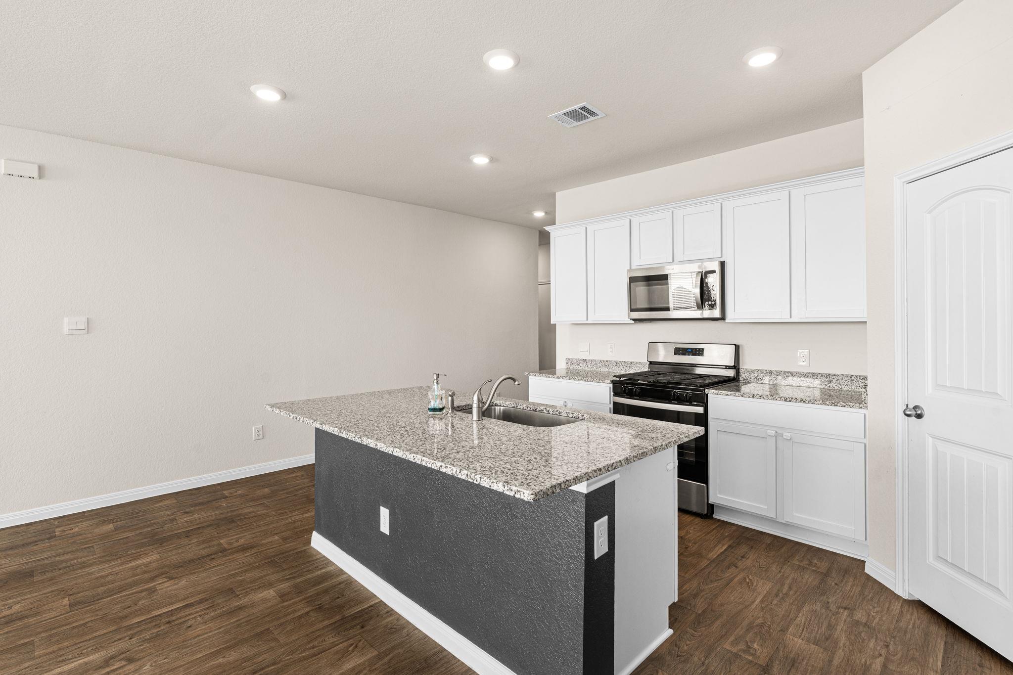 111 Evergreen Sumac Loop, Kyle, TX 78640