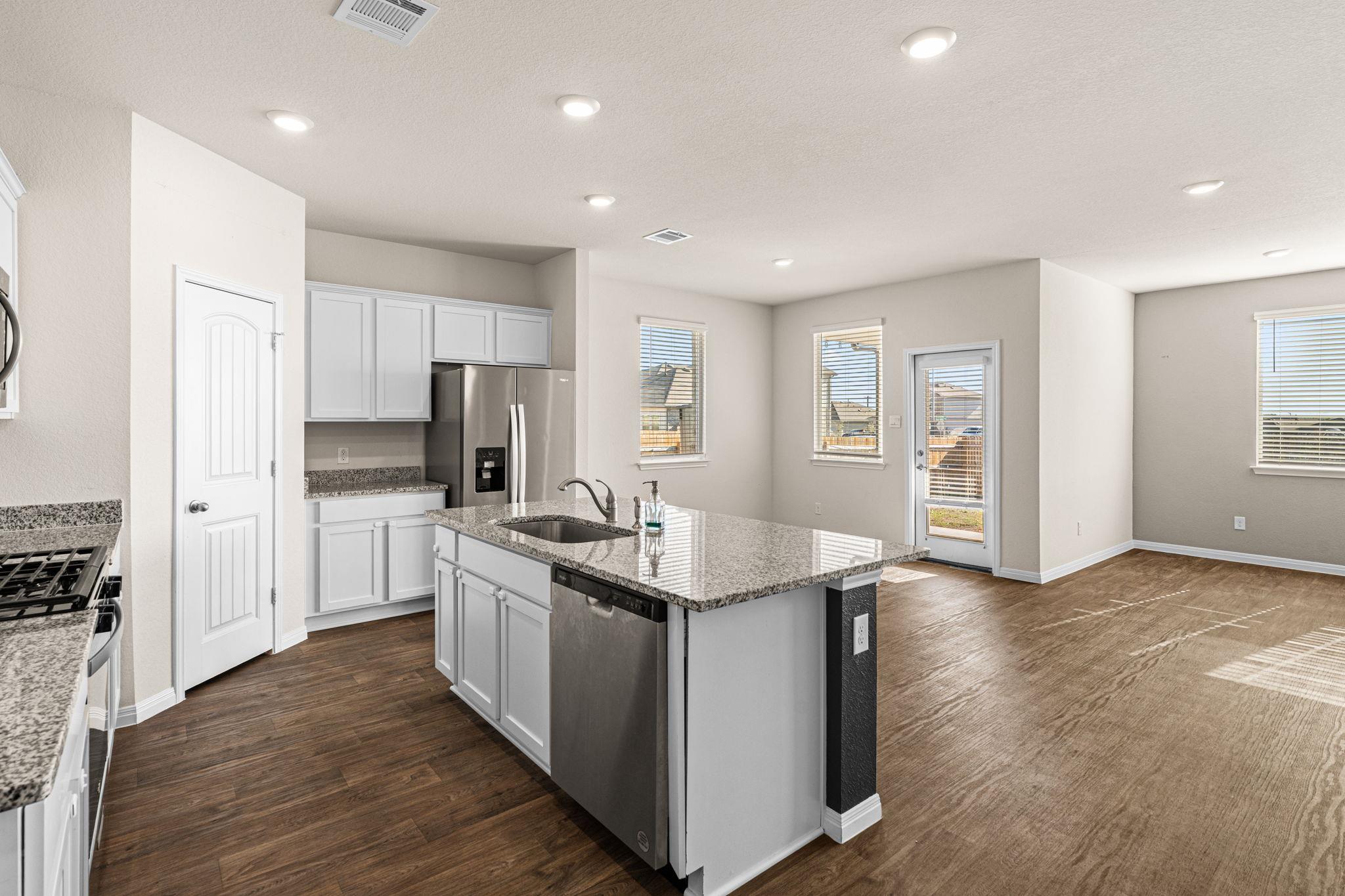 111 Evergreen Sumac Loop, Kyle, TX 78640