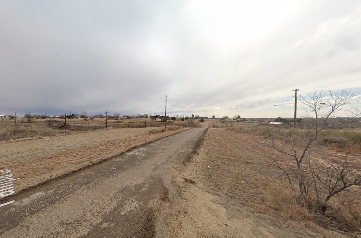 173 Texas Dr, Howardwick, TX 79226