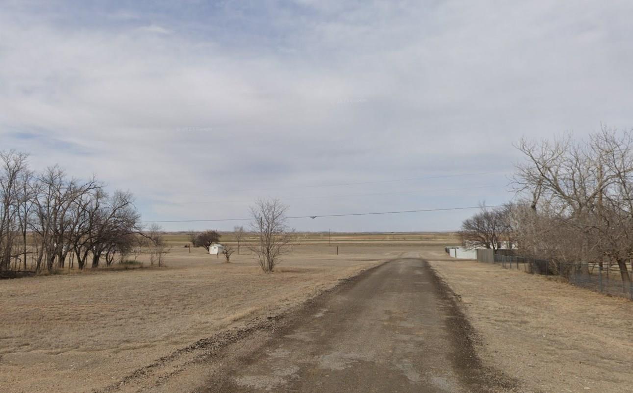 662 Garry Dr, Howardwick, TX 79226