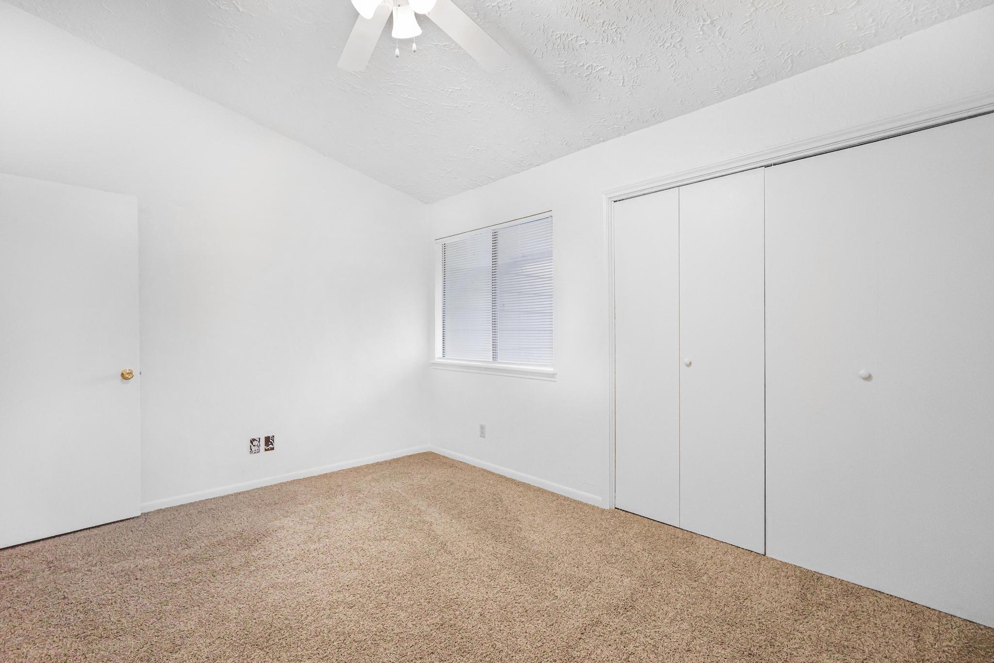 421 W San Antonio St # I3, San Marcos, TX 78666