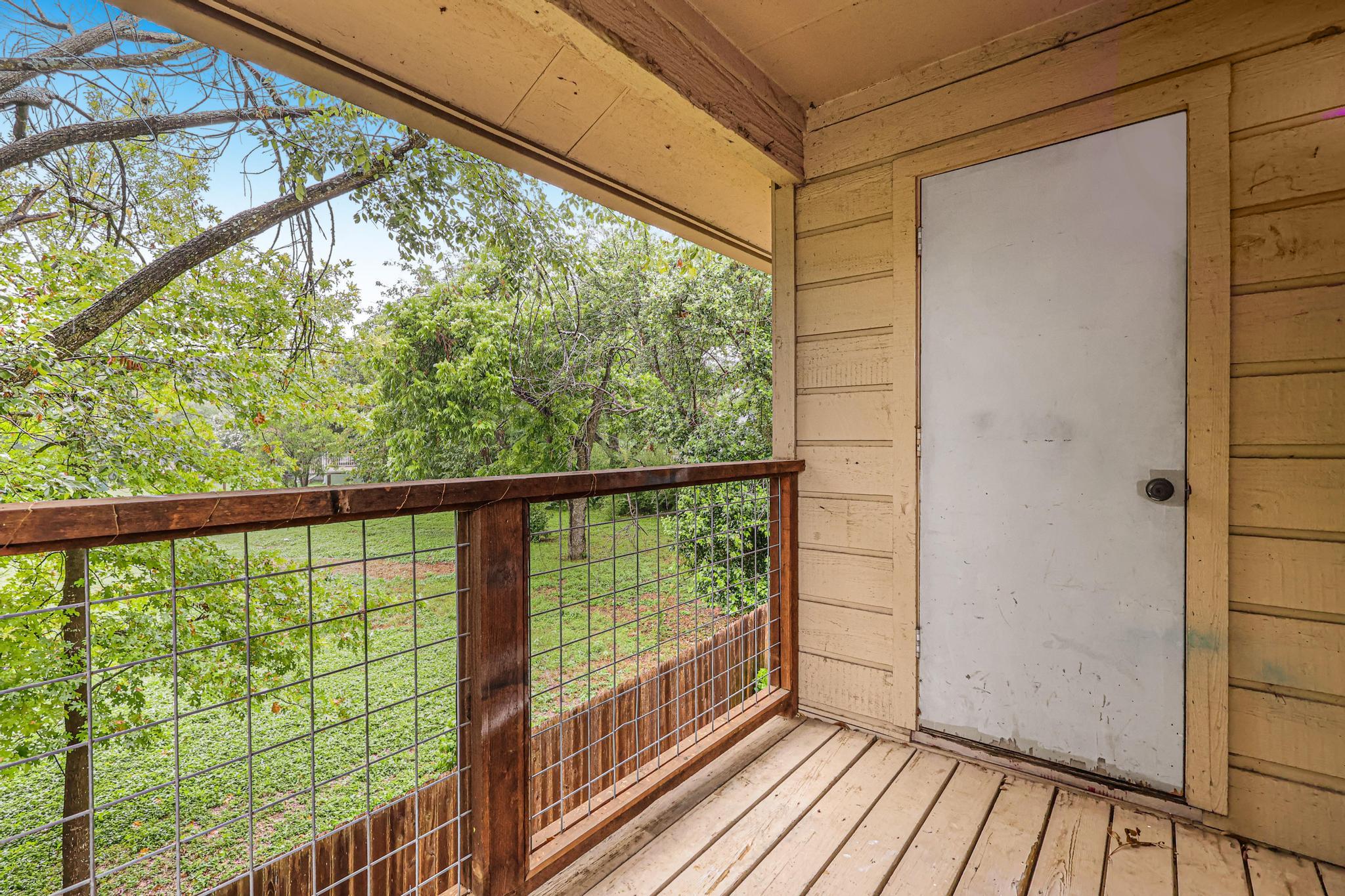 421 W San Antonio St # I3, San Marcos, TX 78666