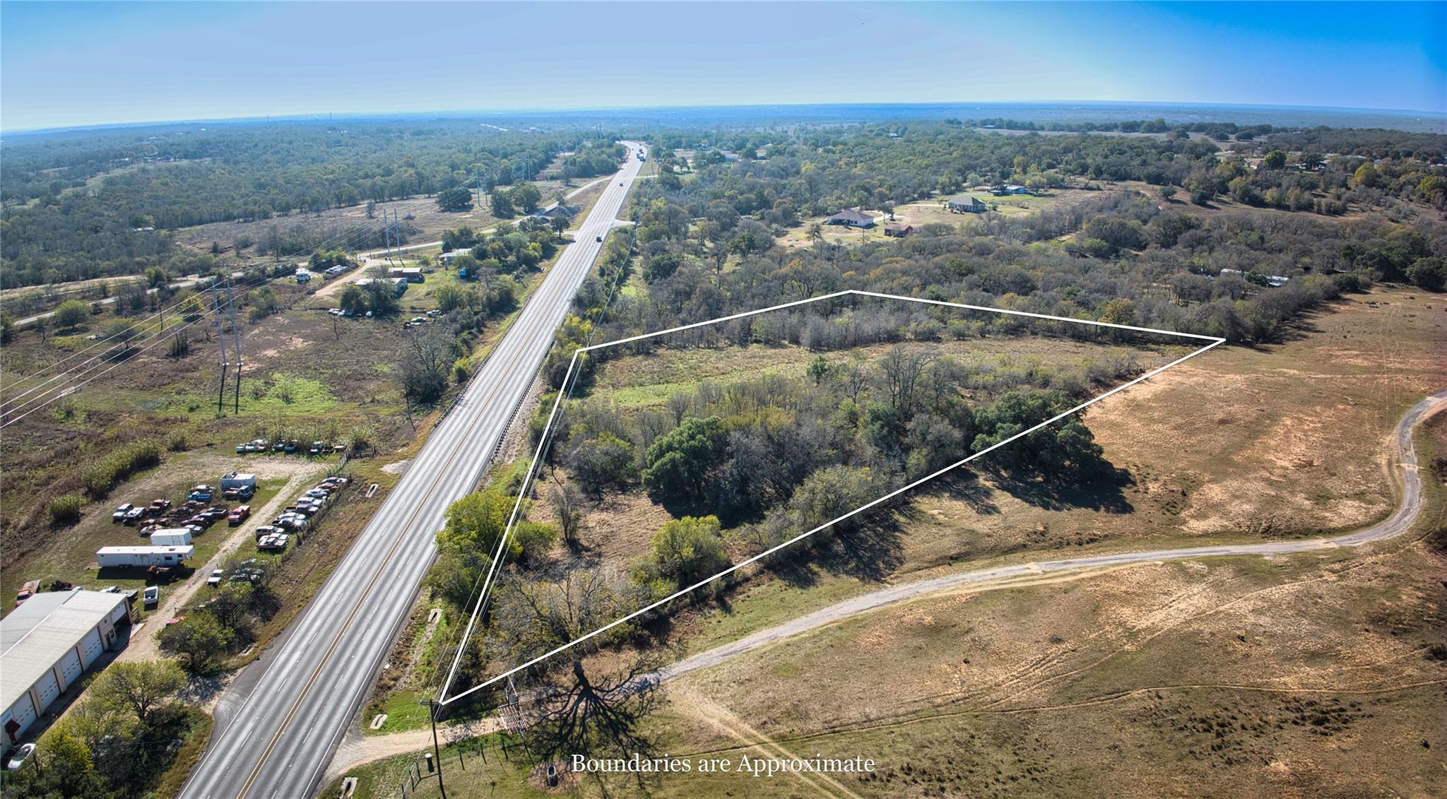 6635 S US HIGHWAY 183, Lockhart, TX 78644