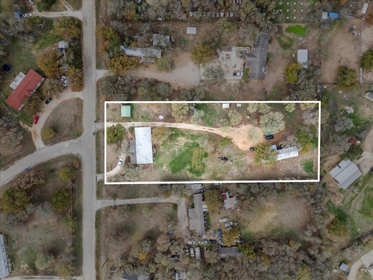 176 Pearson Rd, Dale, TX 78616