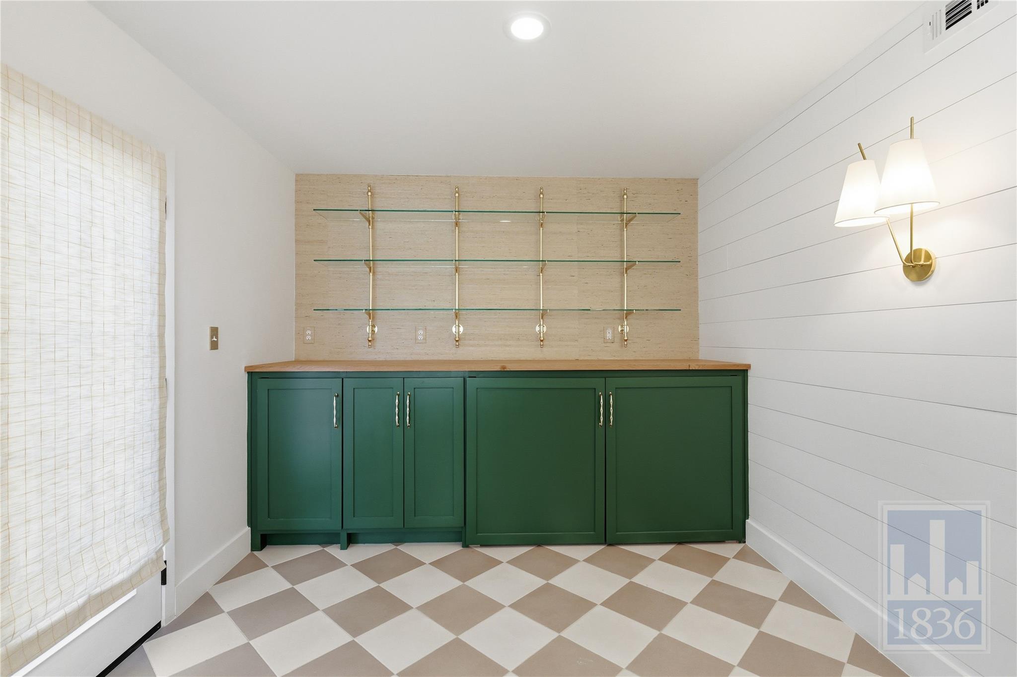 8324 Burrell Dr, Austin, TX 78757