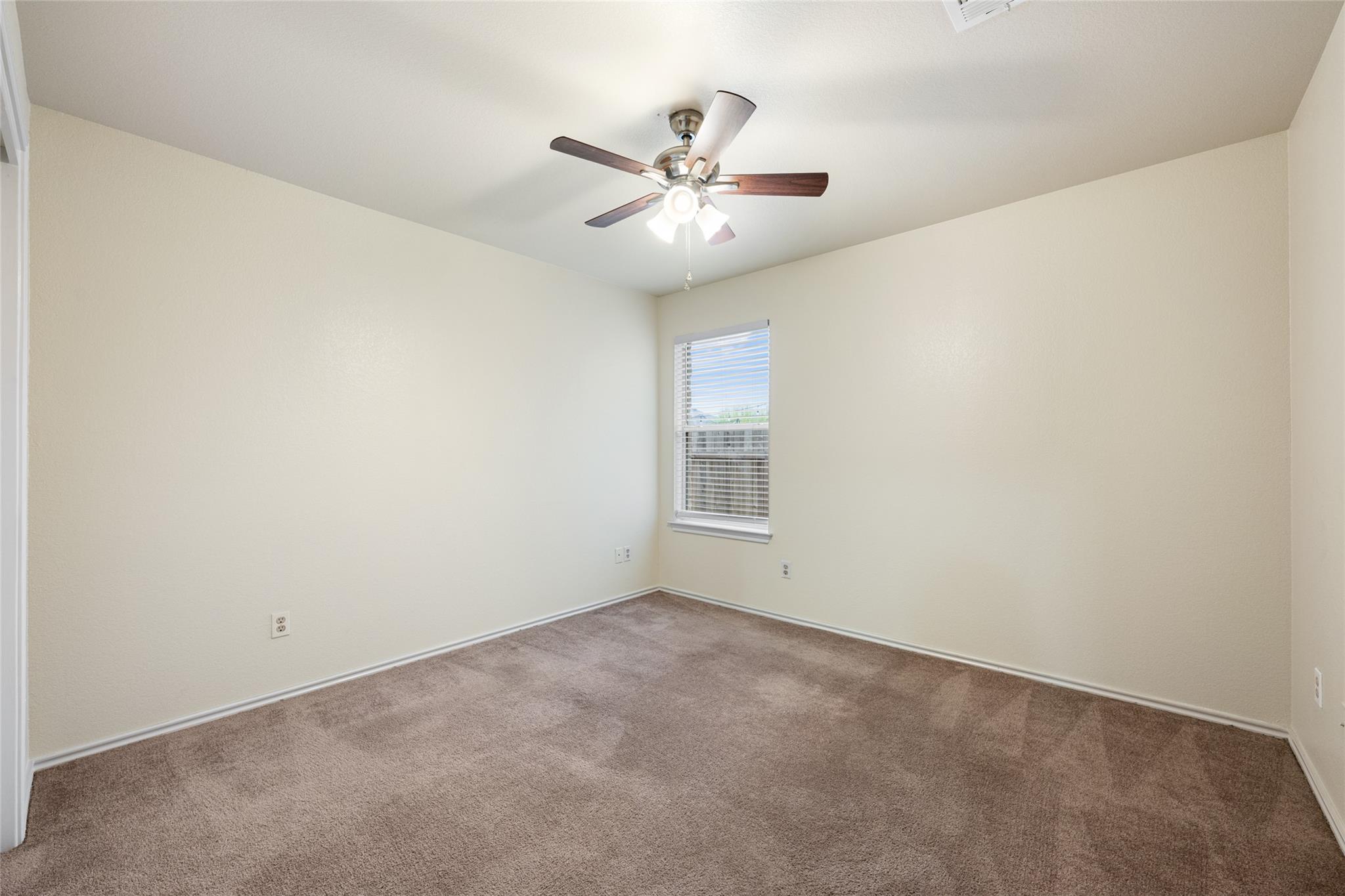 4009 Veiled Falls Dr, Pflugerville, TX 78660