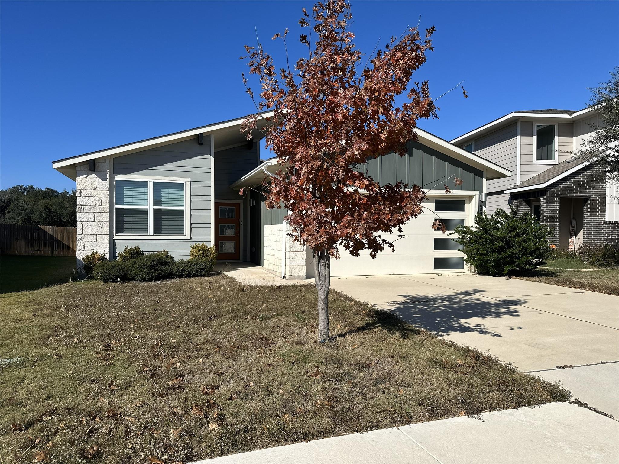 241 Deserti Rd, Leander, TX 78641