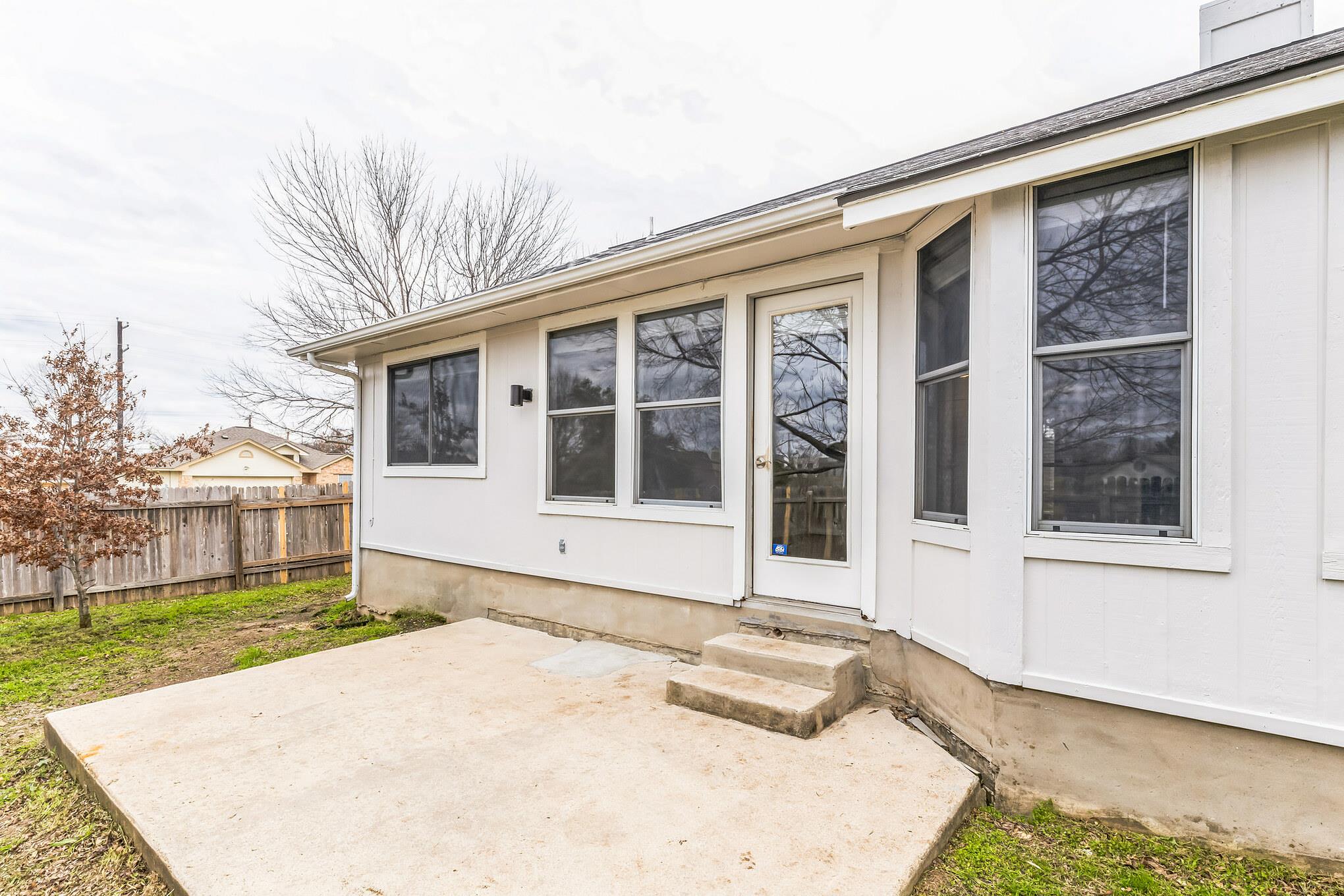 313 Caladium Dr, Georgetown, TX 78626