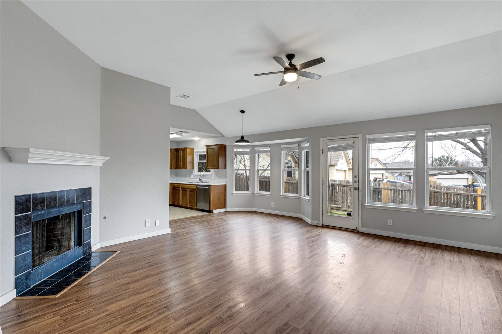 313 Caladium Dr, Georgetown, TX 78626