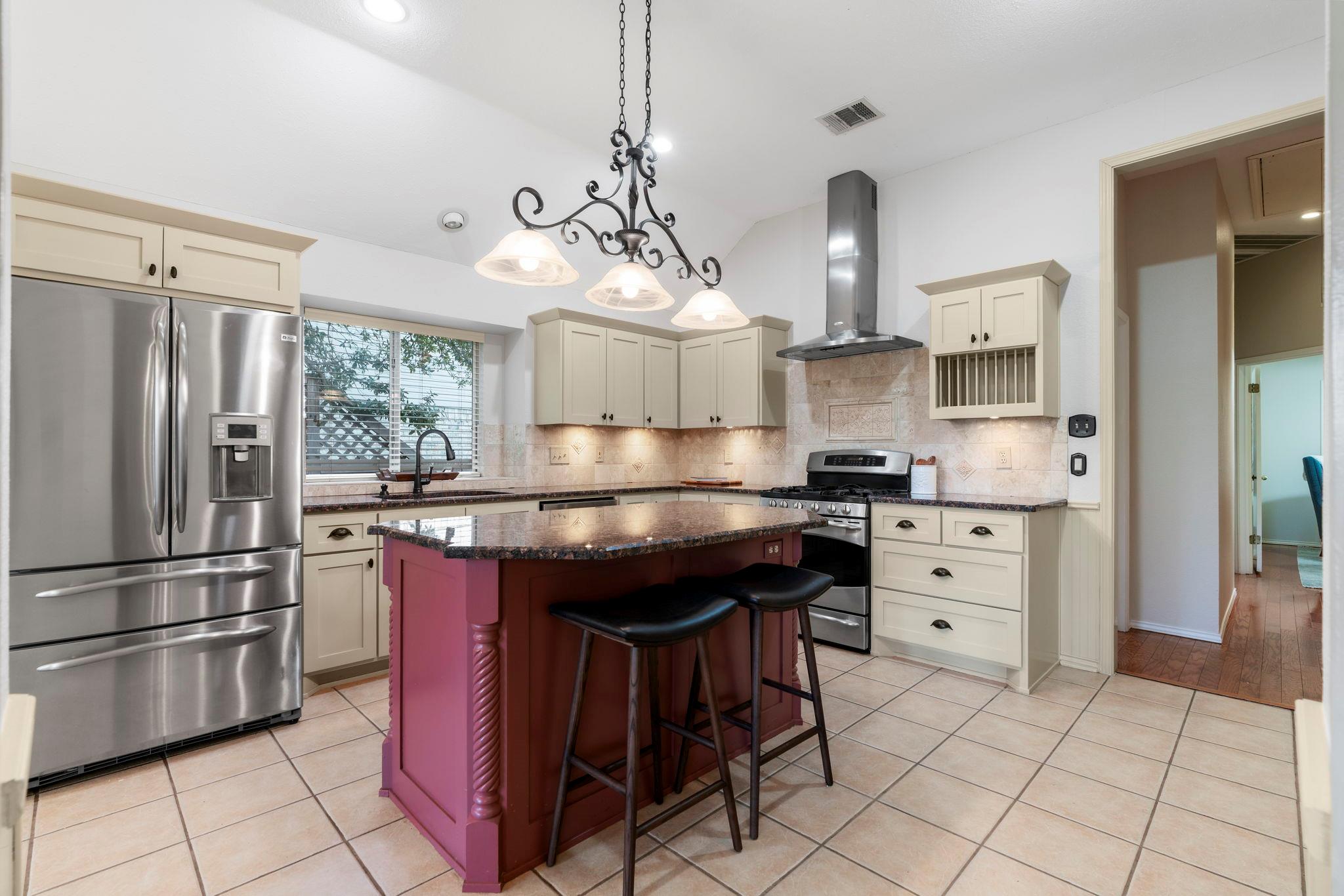 6106 Open Range Trl, Austin, TX 78749