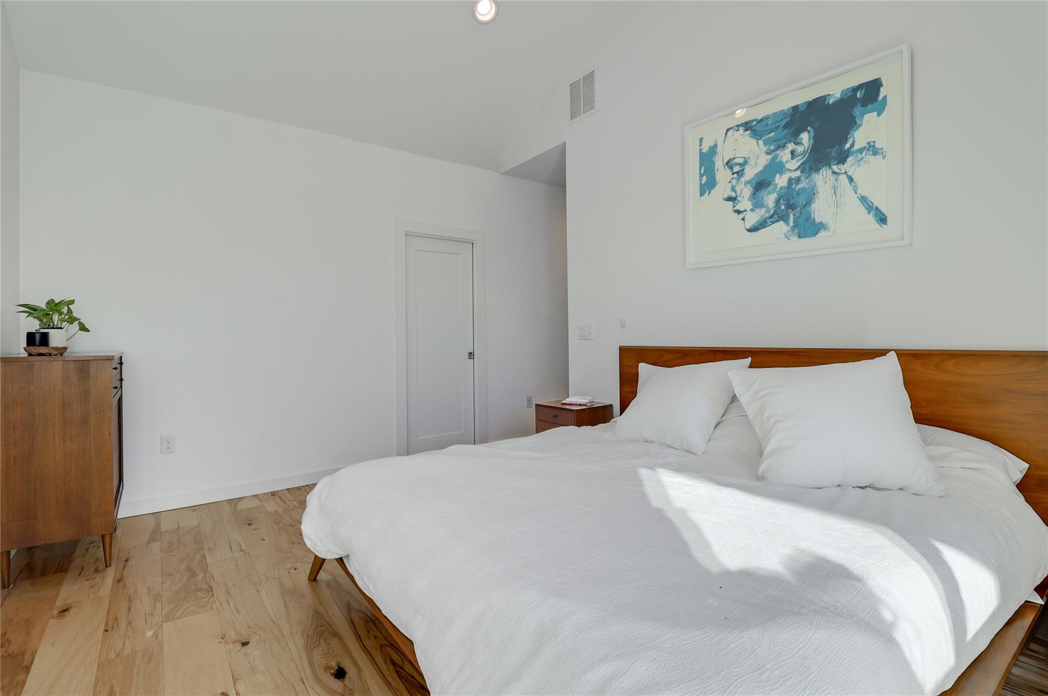 2709 E 14th St # A, Austin, TX 78702